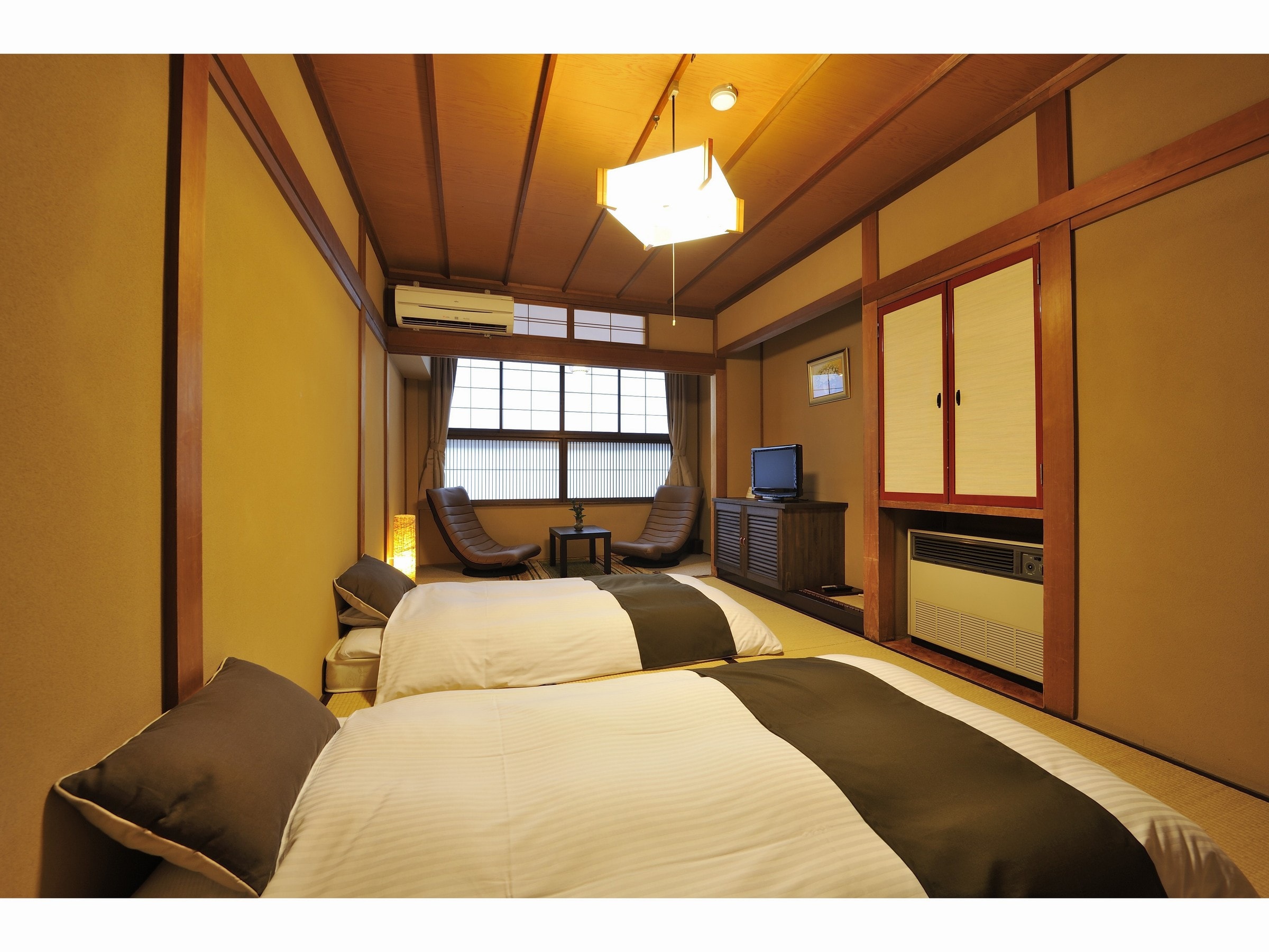 Japanese bed guest room image ①