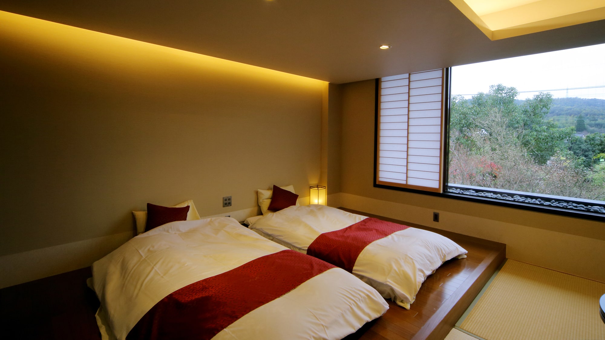 "Standard guest room"