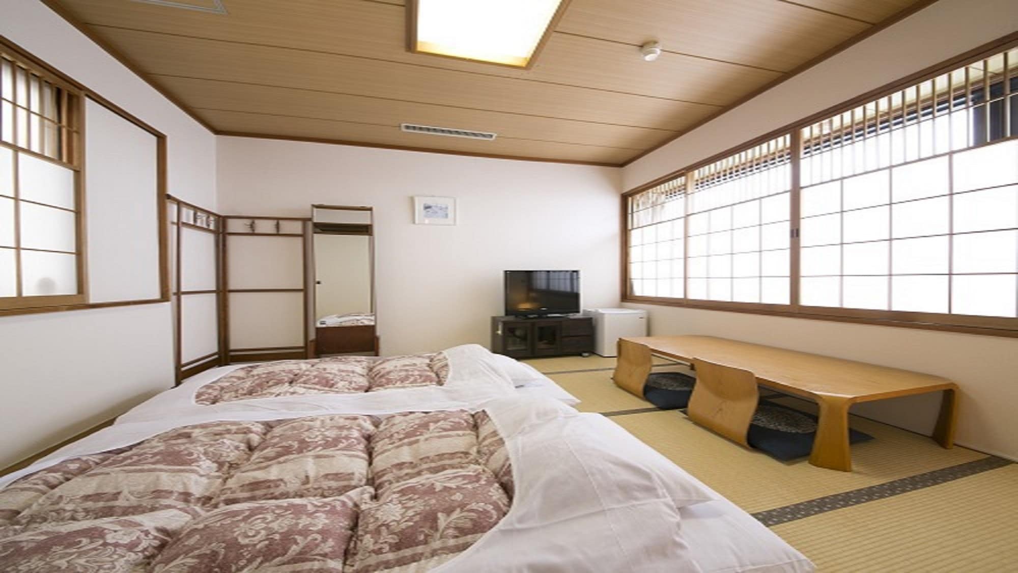 ◆8張榻榻米日式房間 [附DVD] ◆ 為兒童提供DVD出租服務