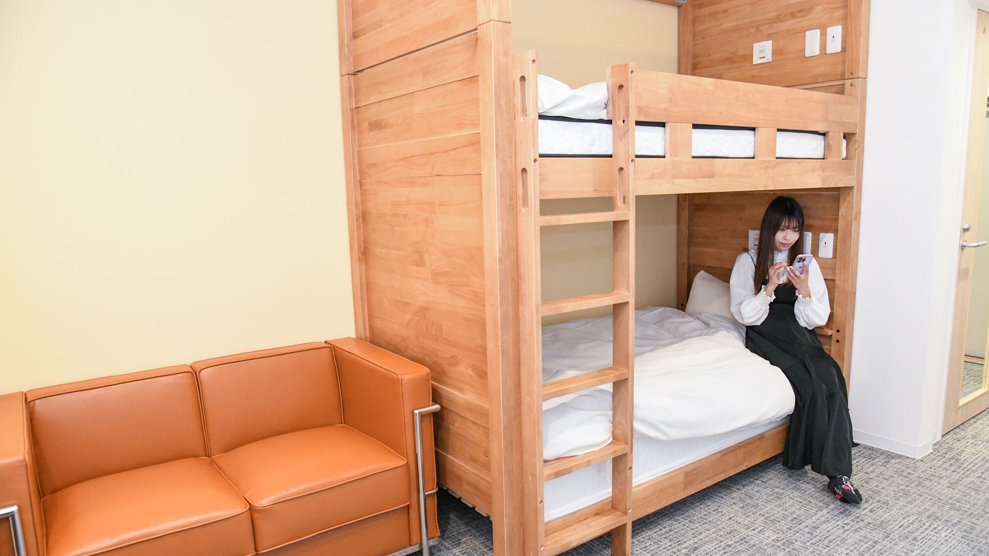 [แอนเน็กซ์ เมอร์รี่] เตียงสองชั้น