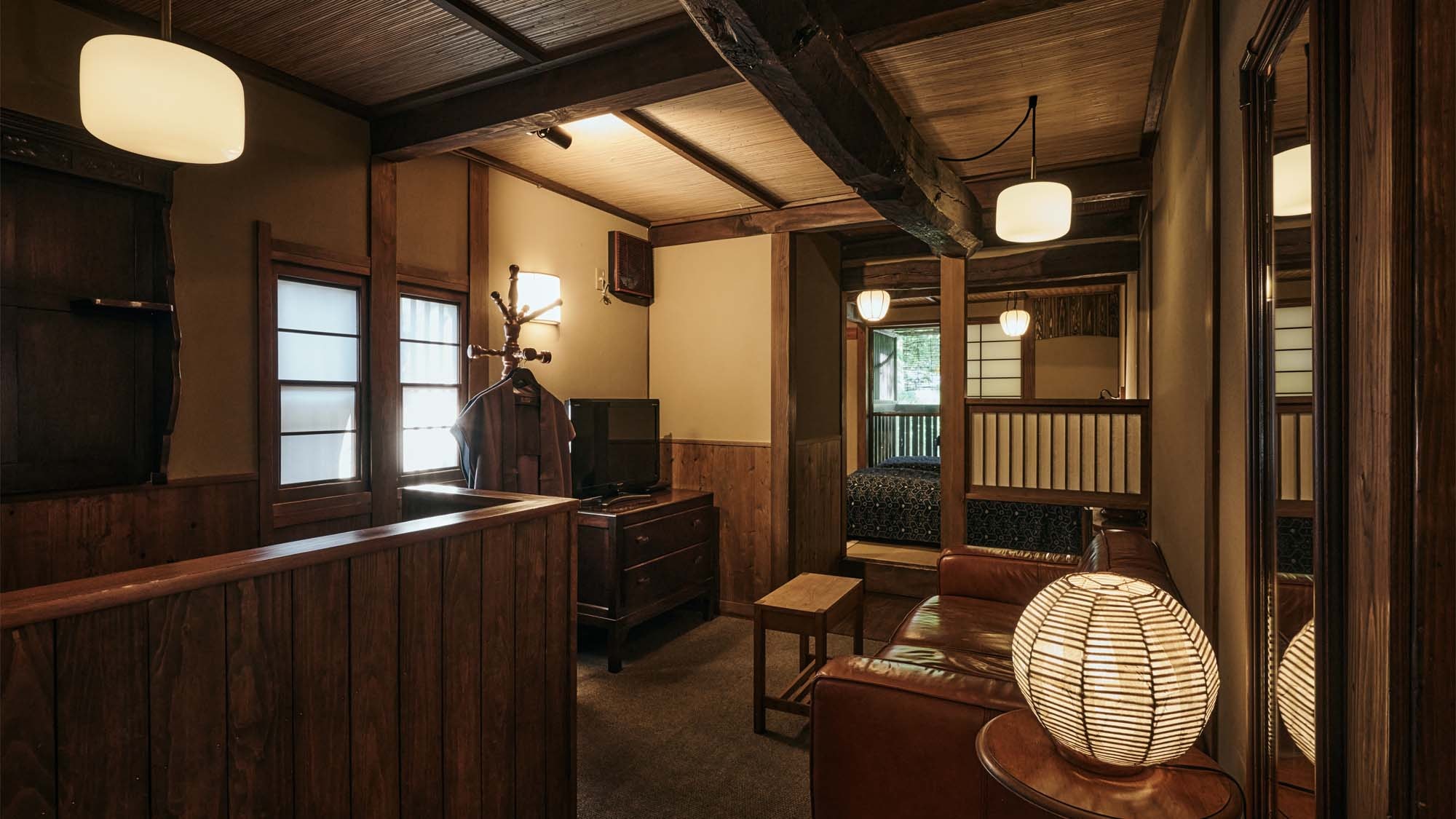 Room with hot spring bath <Kiri>
