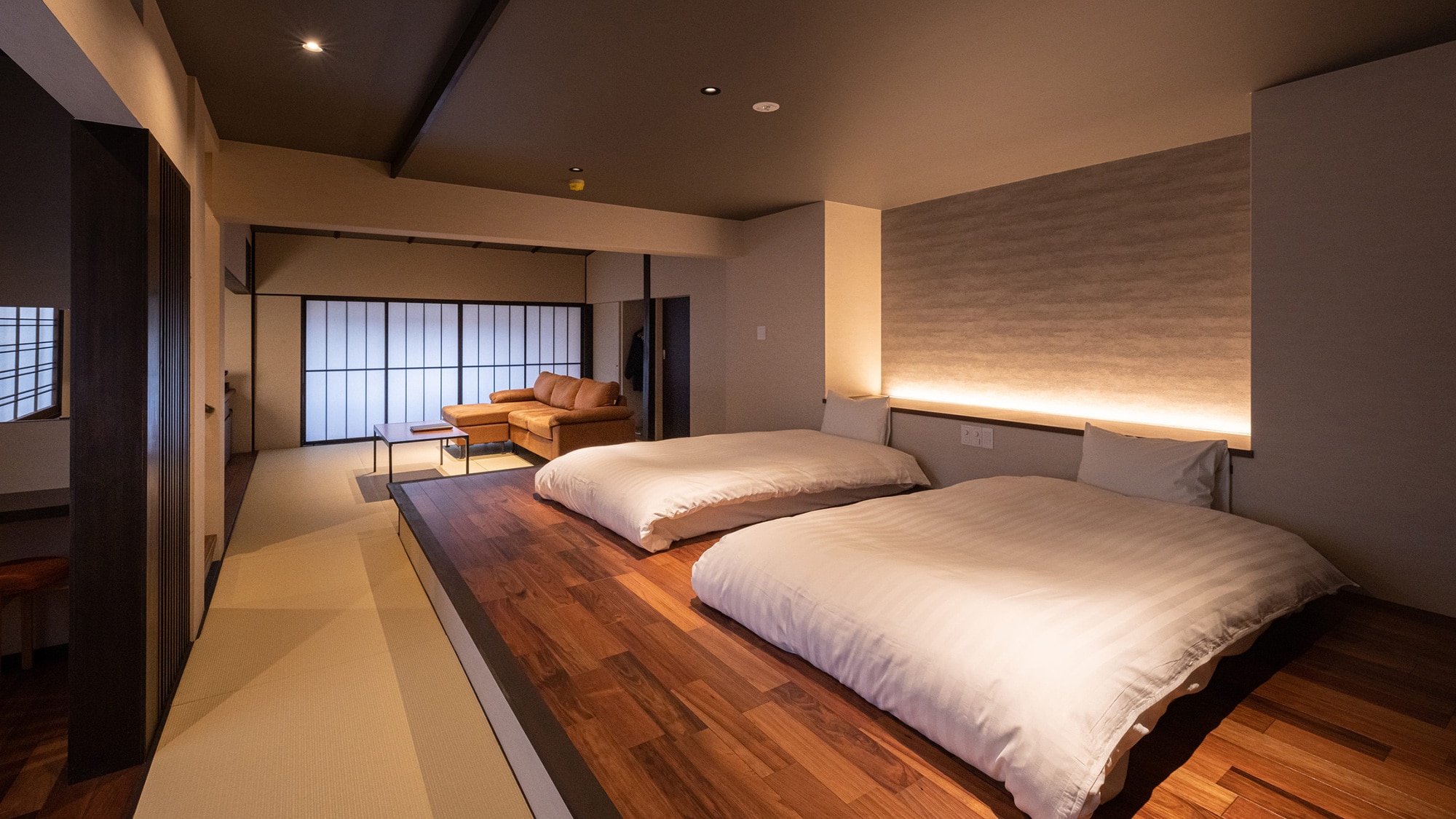 [With lounge] Special room with indoor bath [Soho]
