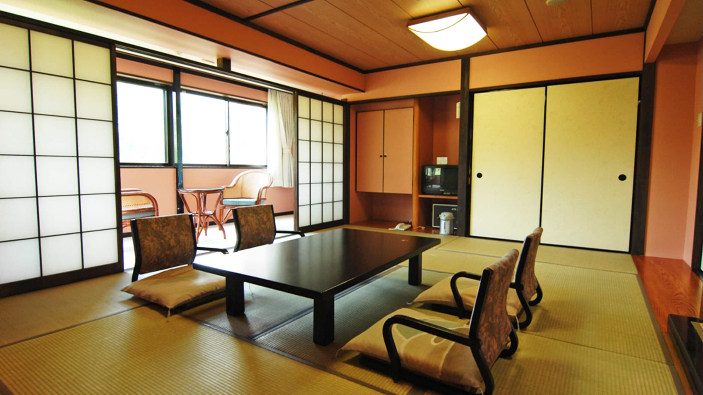 [Room] New building Japanese-style room mountain side