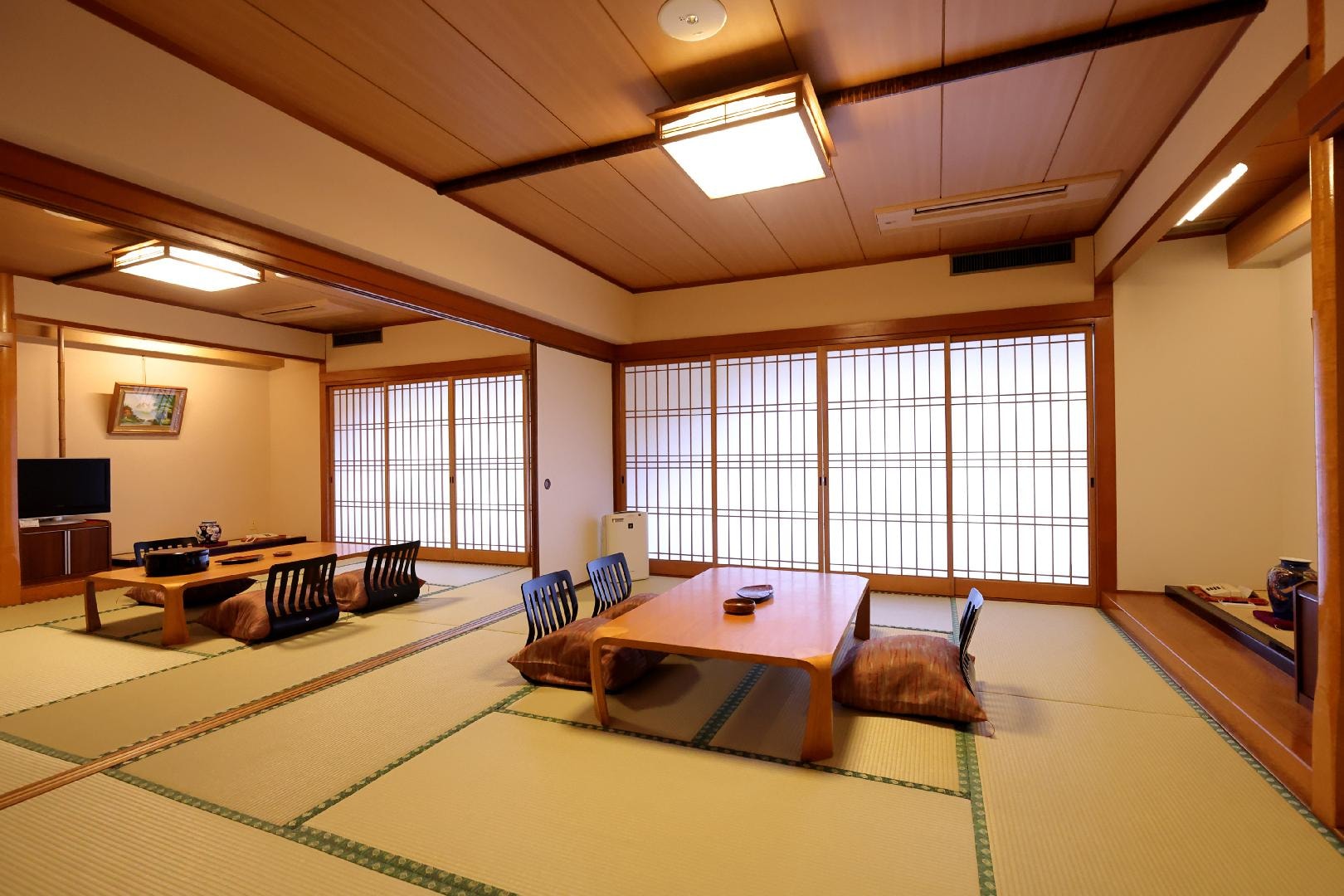 Superior Japanese-style Room