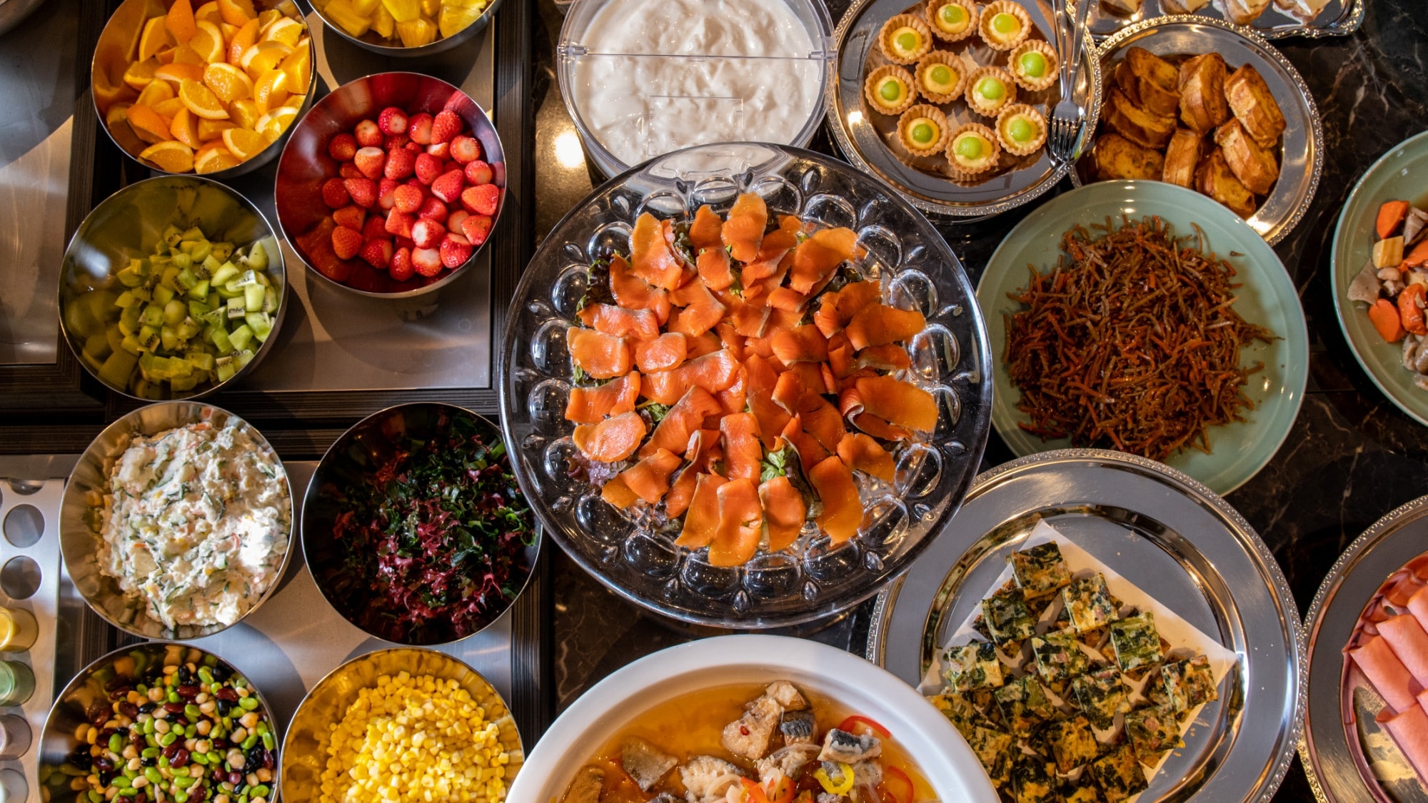 ■Breakfast ■Western-style buffet with about 20 dishes