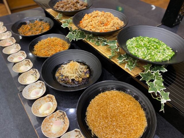 Breakfast buffet
