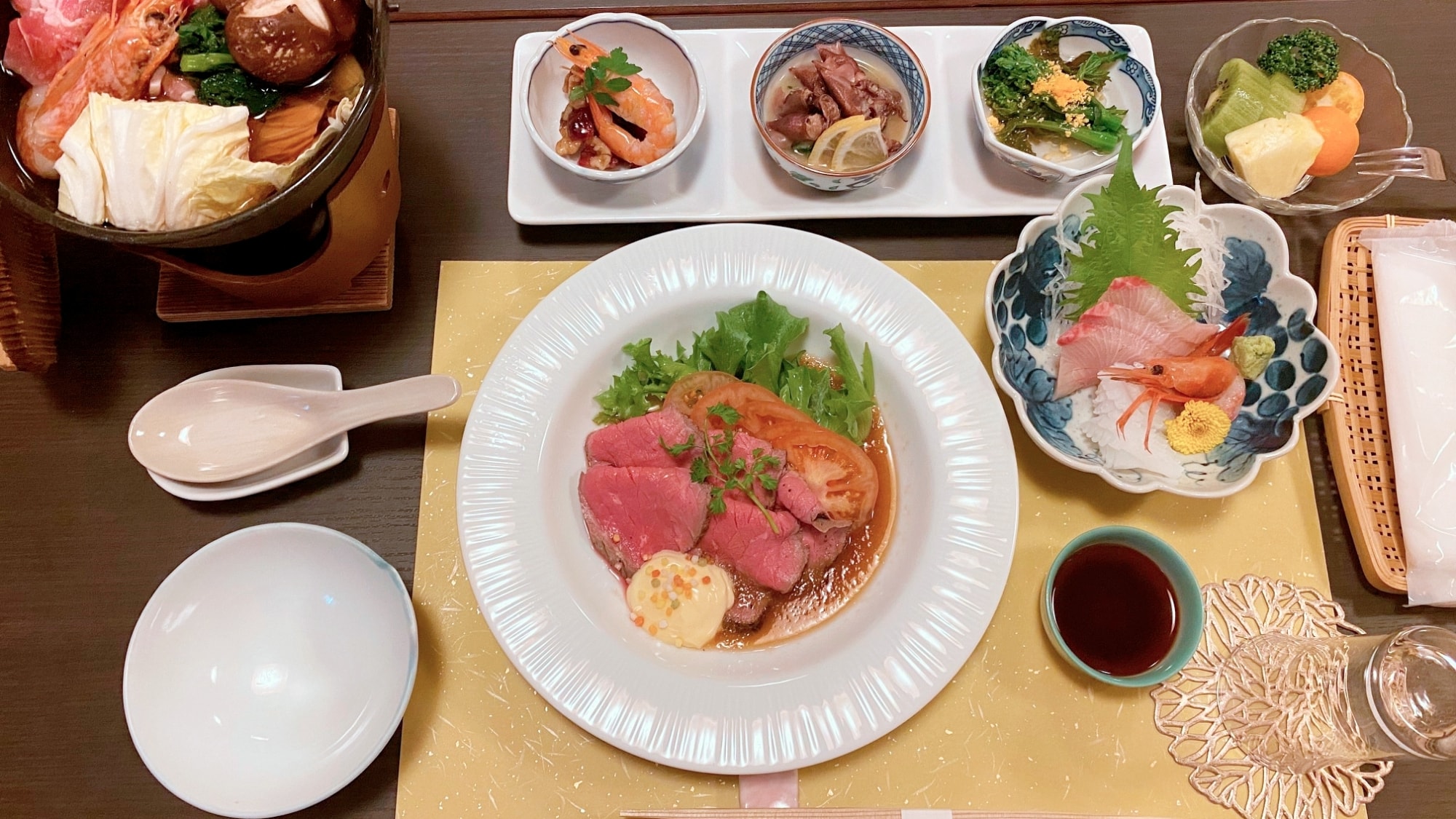 *[Dinner example] Dinner course featuring popular homemade roast beef