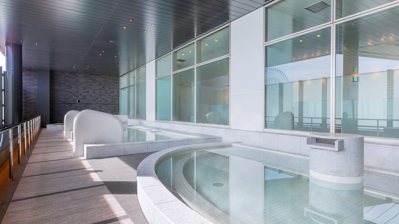Natural hot spring spa [RIVERSIDE SPA] (women's bath)
