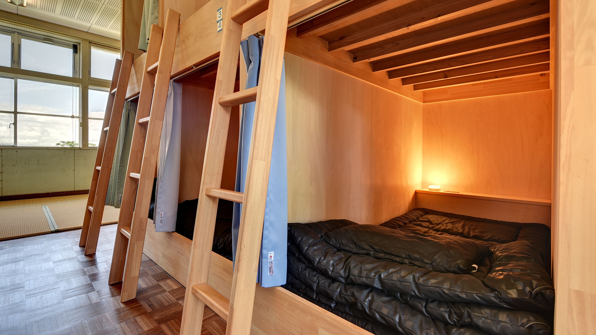 *[5th grade class 1/2] The beds have curtains so you can sleep at night without worrying about your surroundings.
