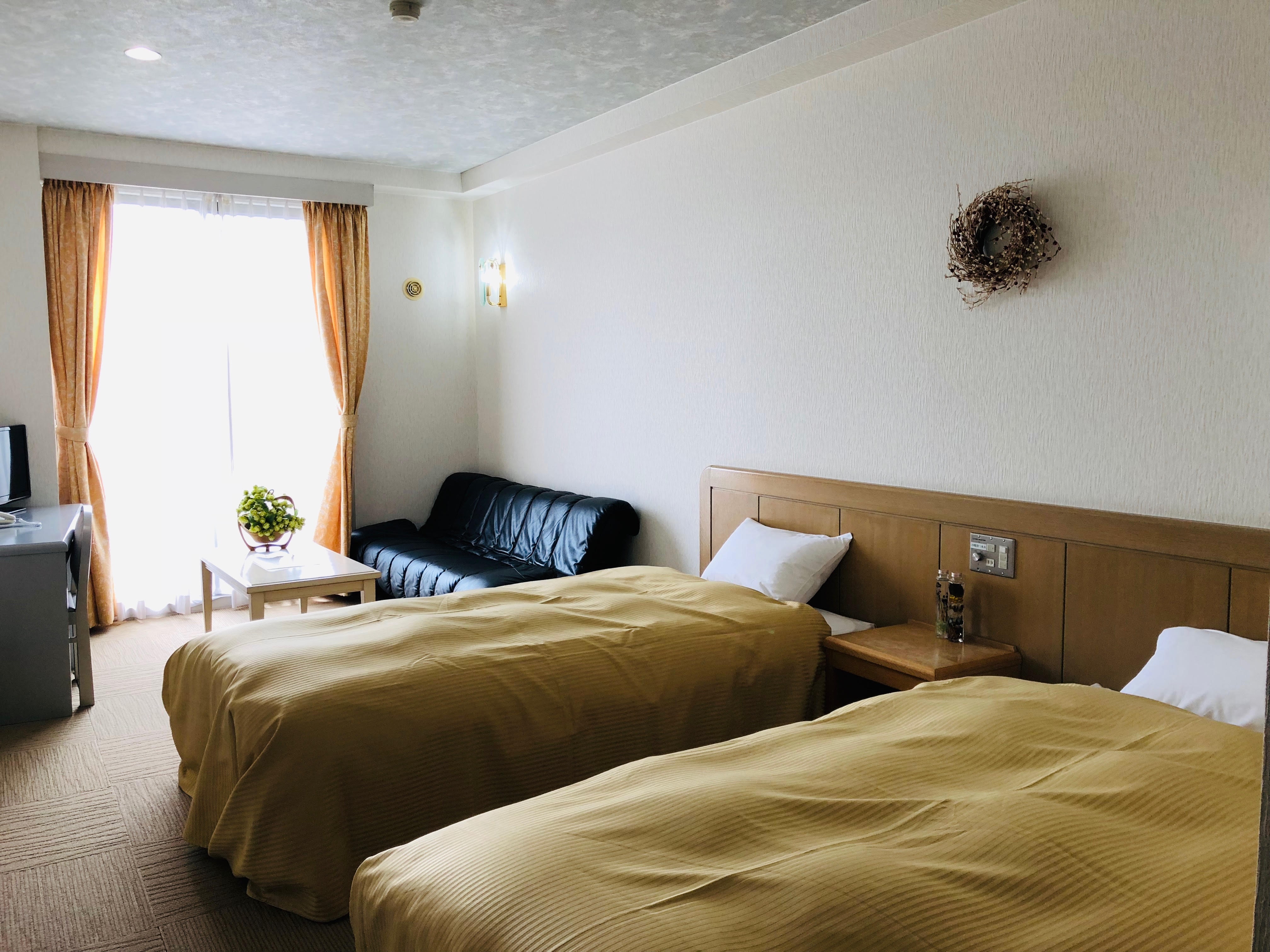 New building Western-style rooms