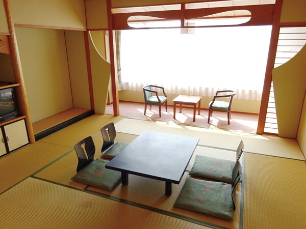 12,5 kamar tatami