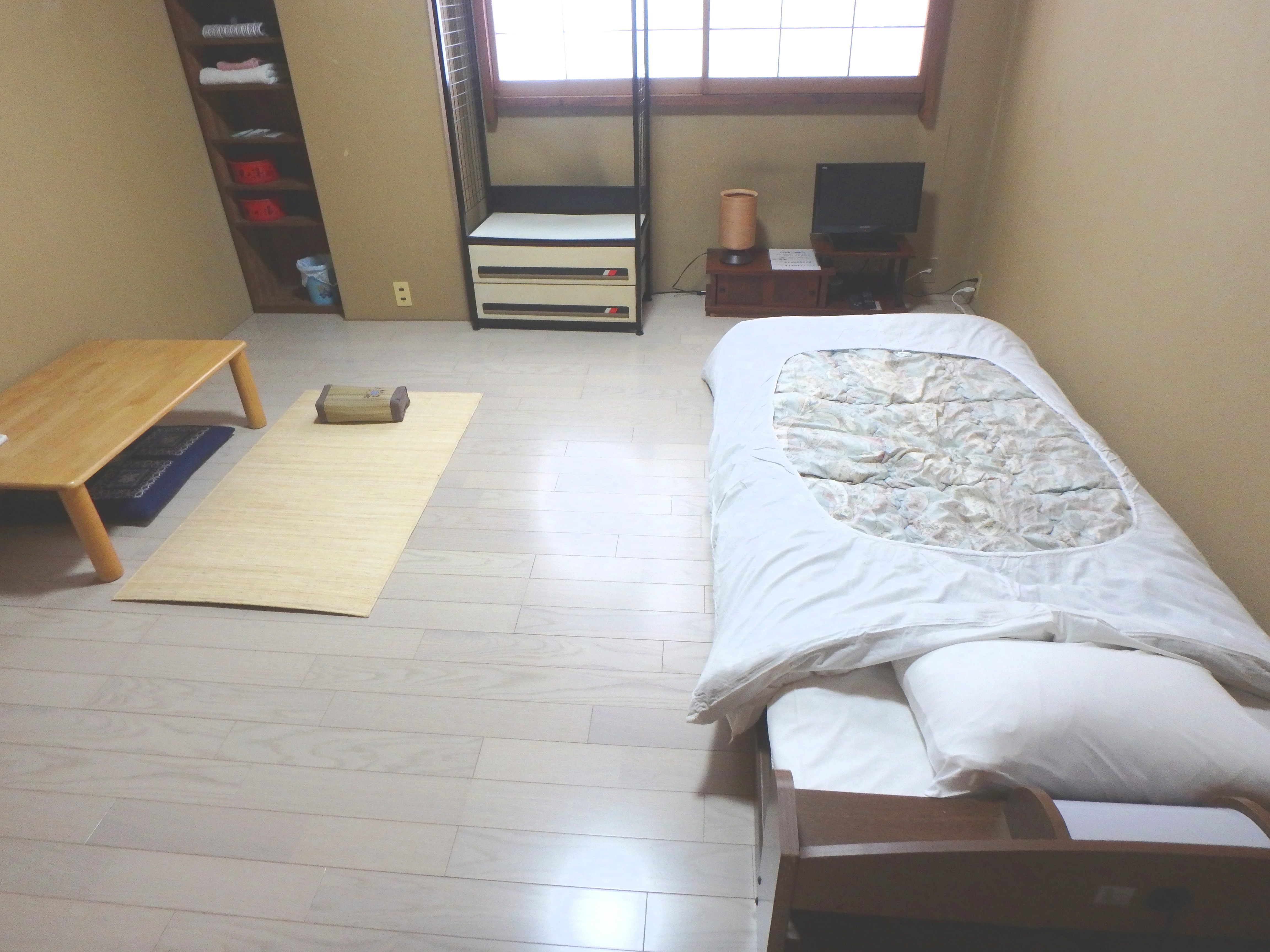 Western-style room