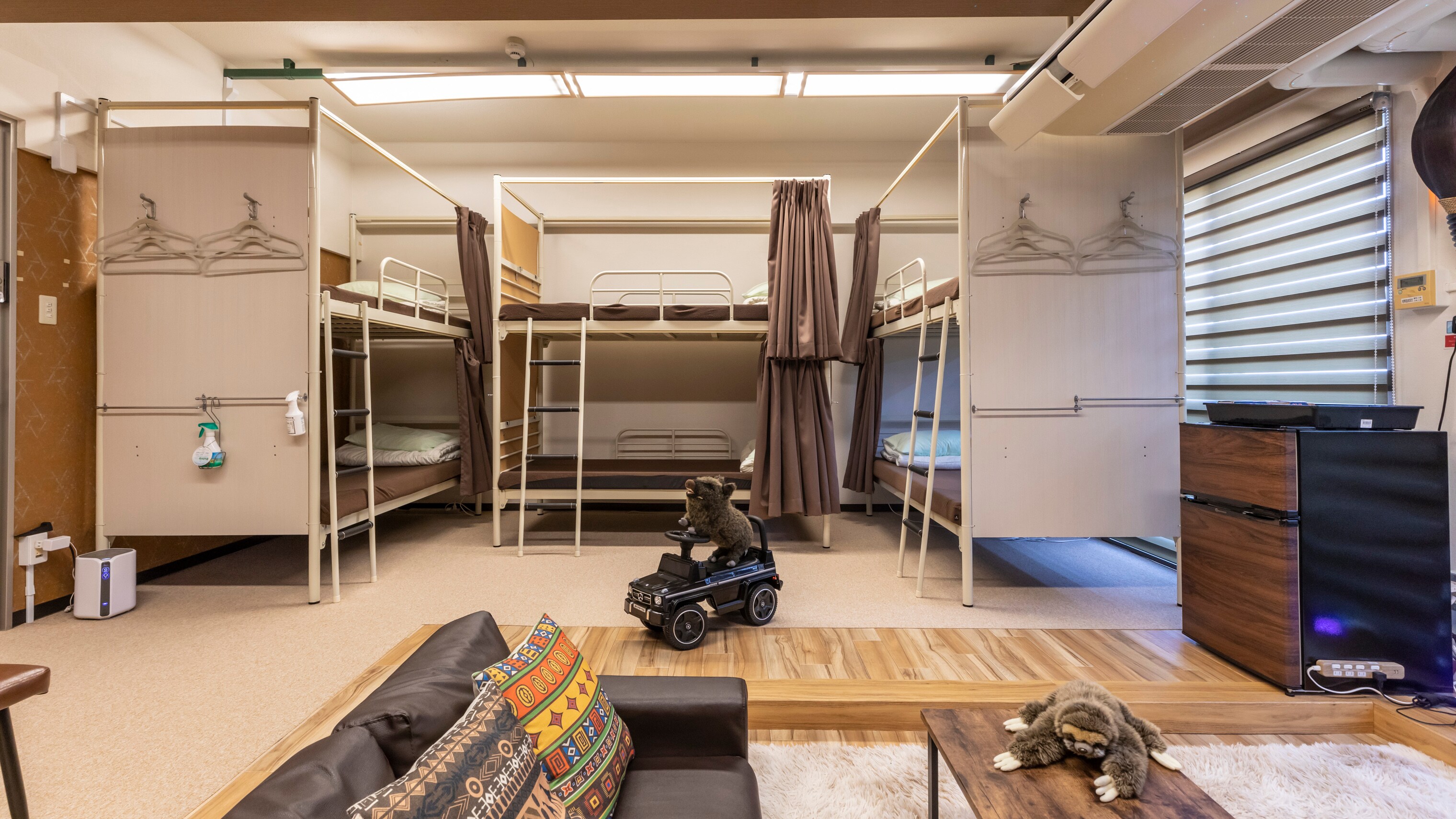 [Non-smoking] Savannah 1-6 people (shared bathroom and toilet)