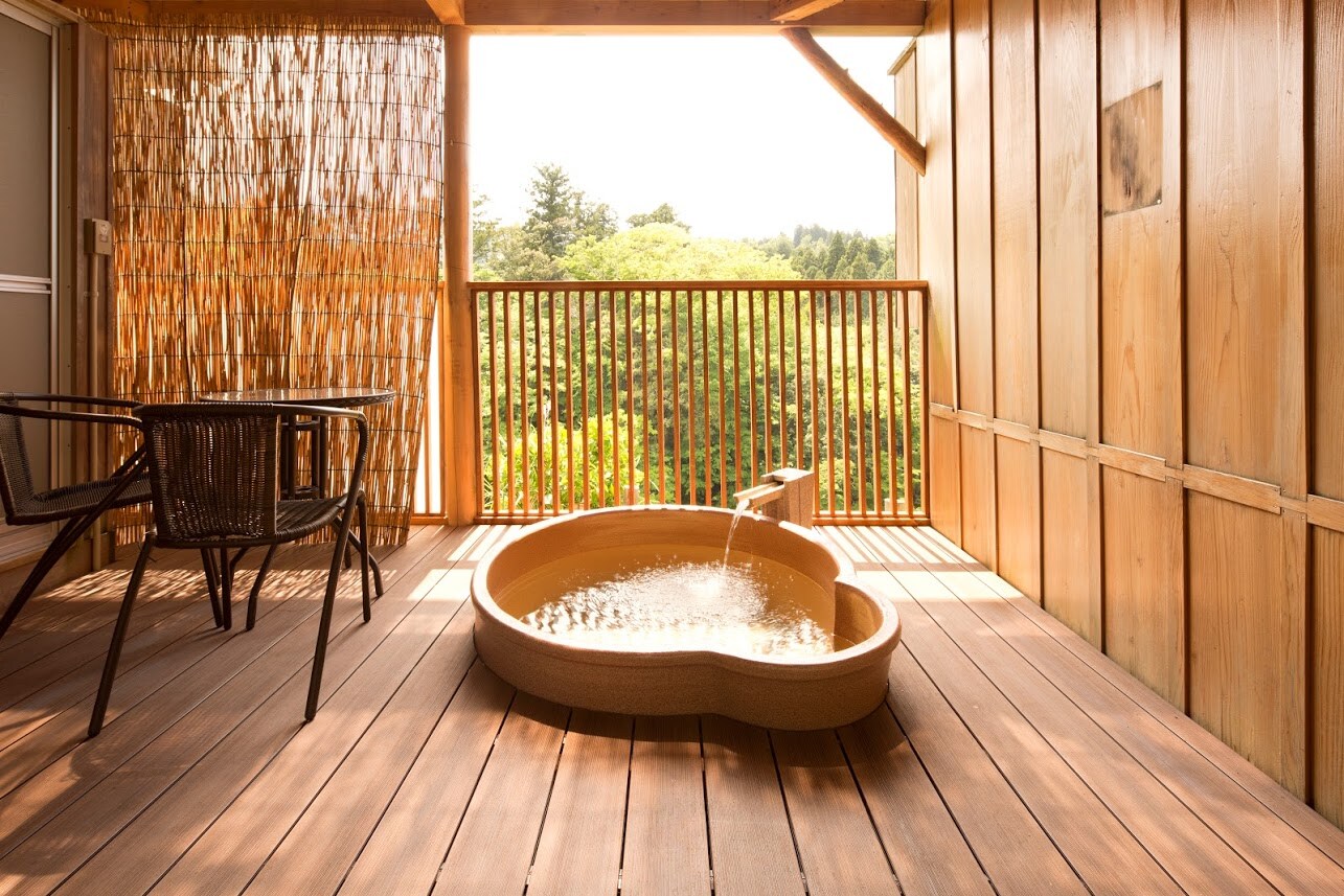 Guest room with open-air bath (Room 307)