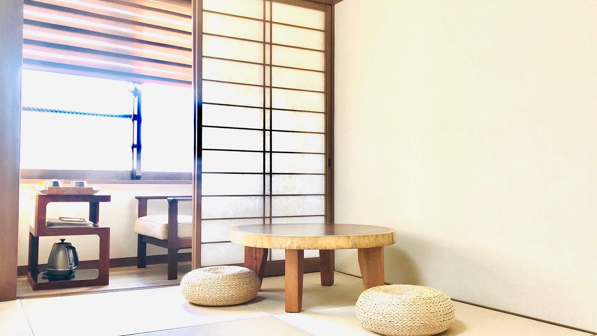 [10-tatami Japanese-style room] Room 202 *No bath