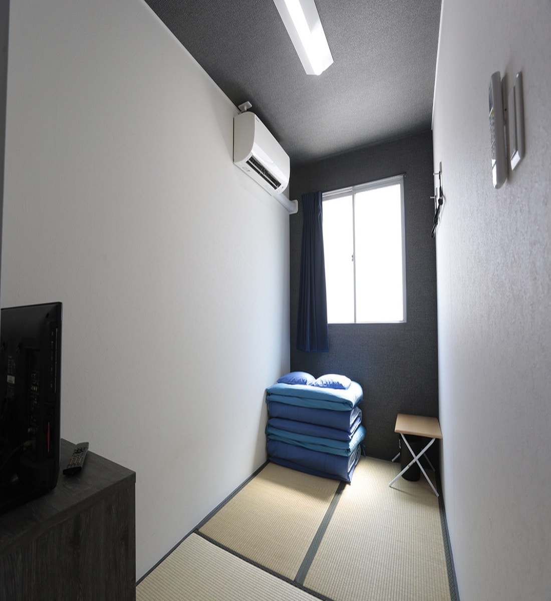 Japanese-style room (3 tatami mats) Twin