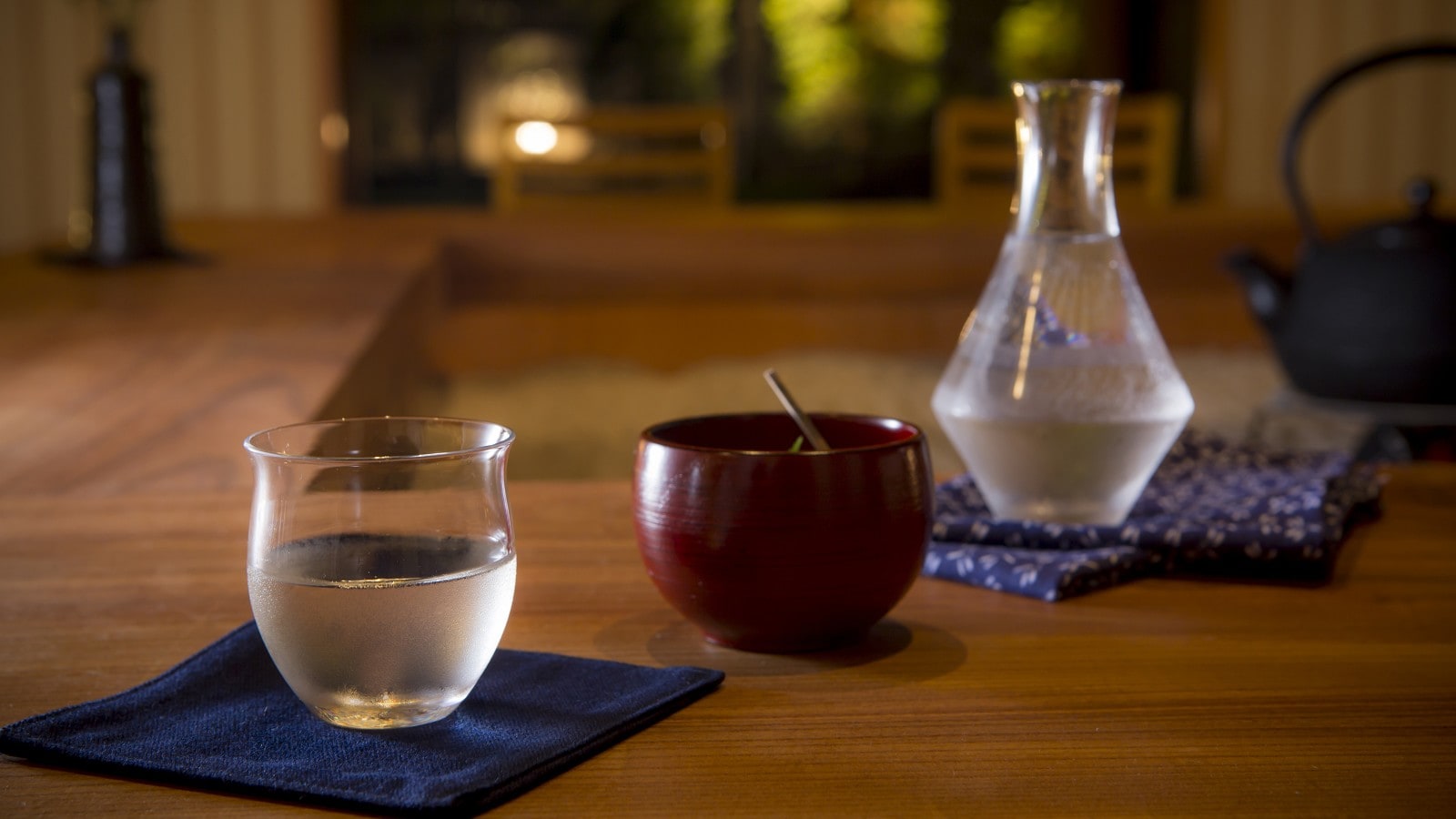 [Irori Tea Room] Have an adult time at the local sake bar
