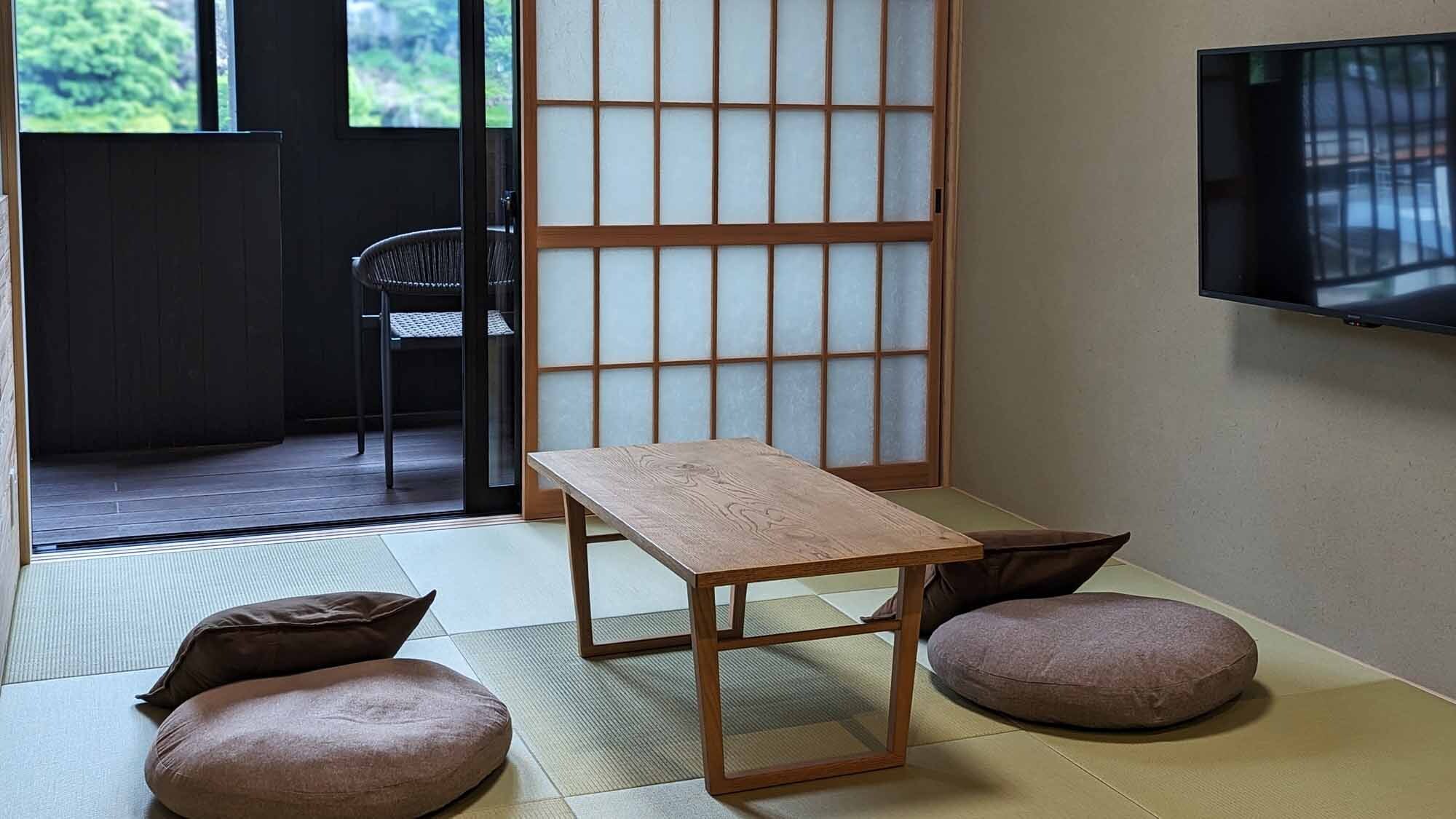 503_Japanese-Western style family room with natural hot spring