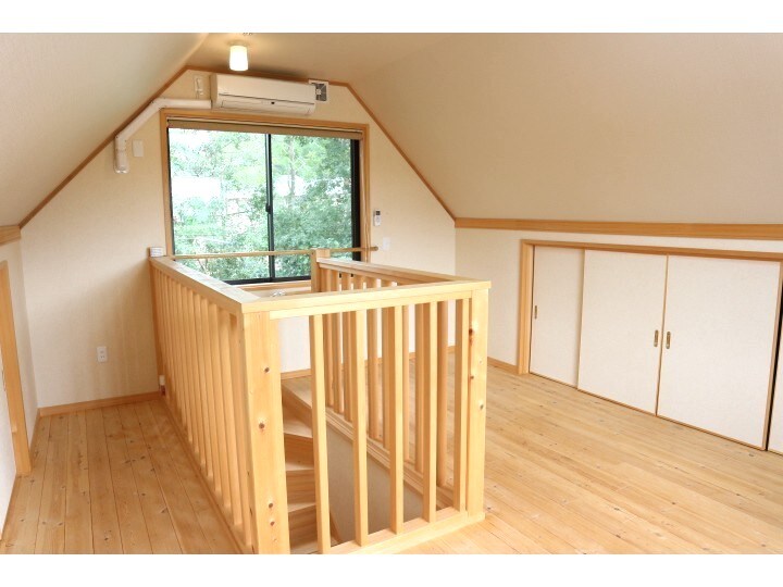 Middle cottage 2nd floor