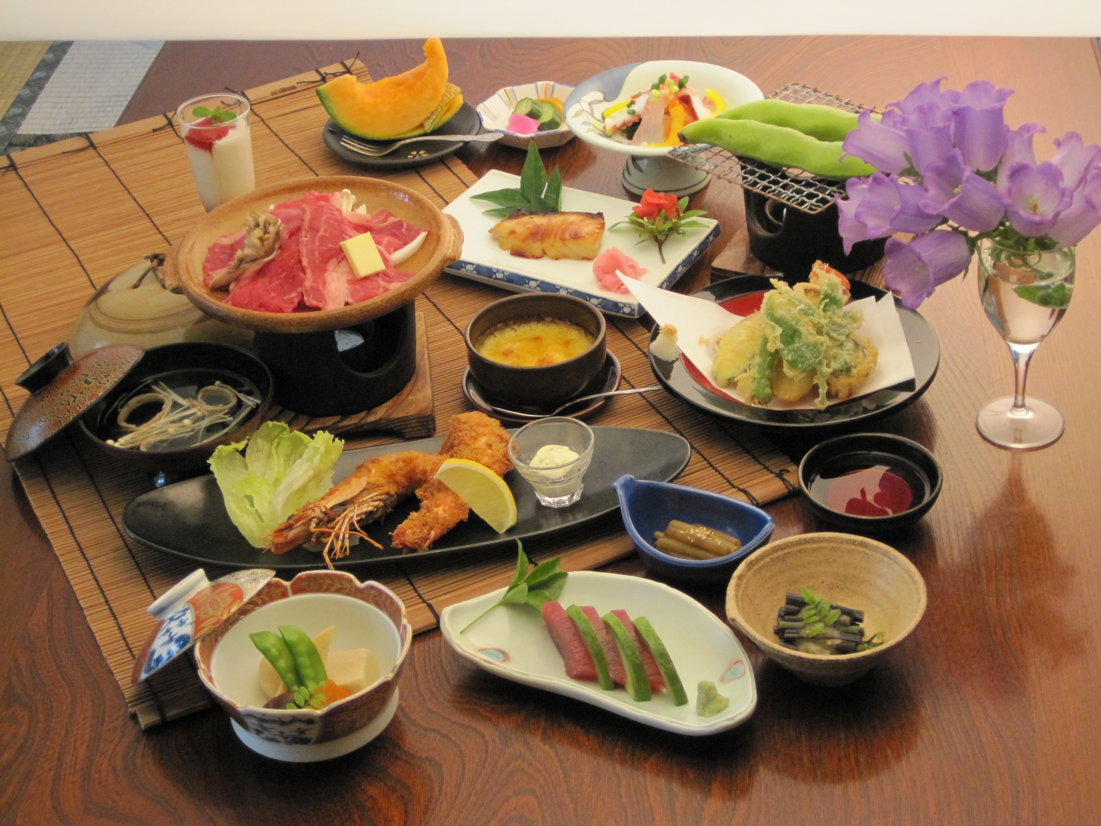 Contoh menu makan malam mewah