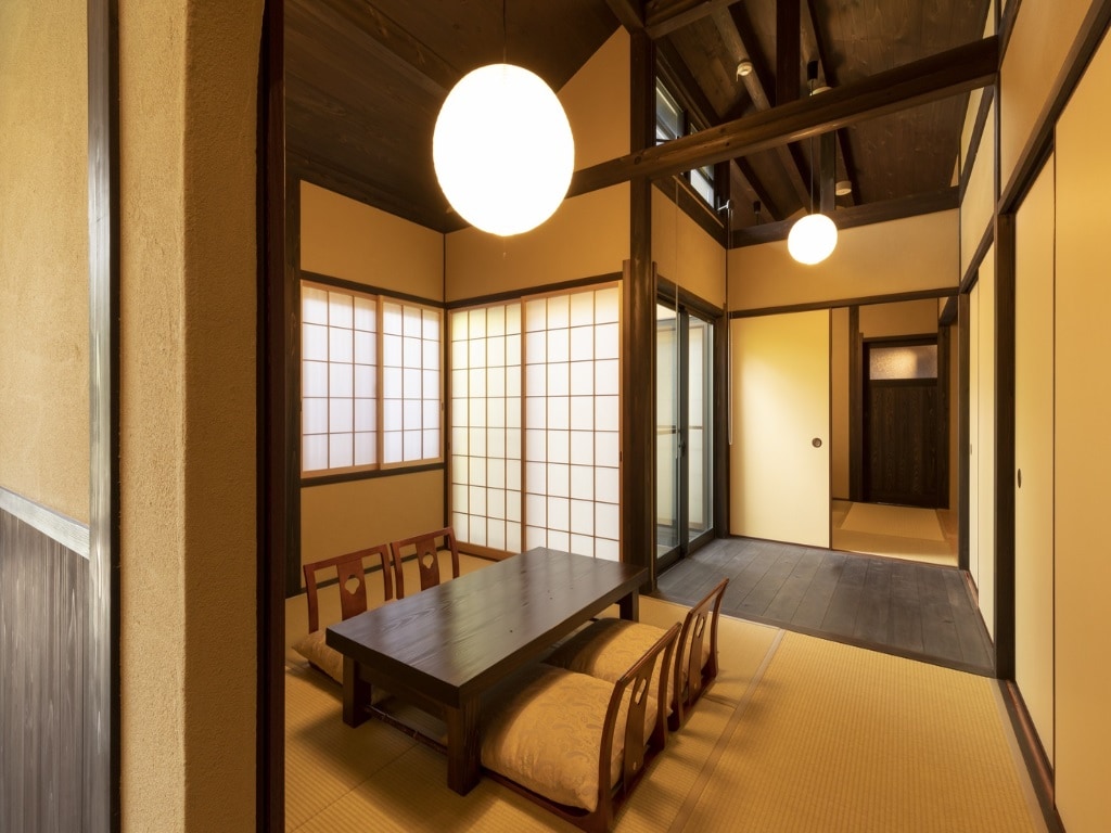 Guest room with semi-open-air bath, Kanagi 犀
