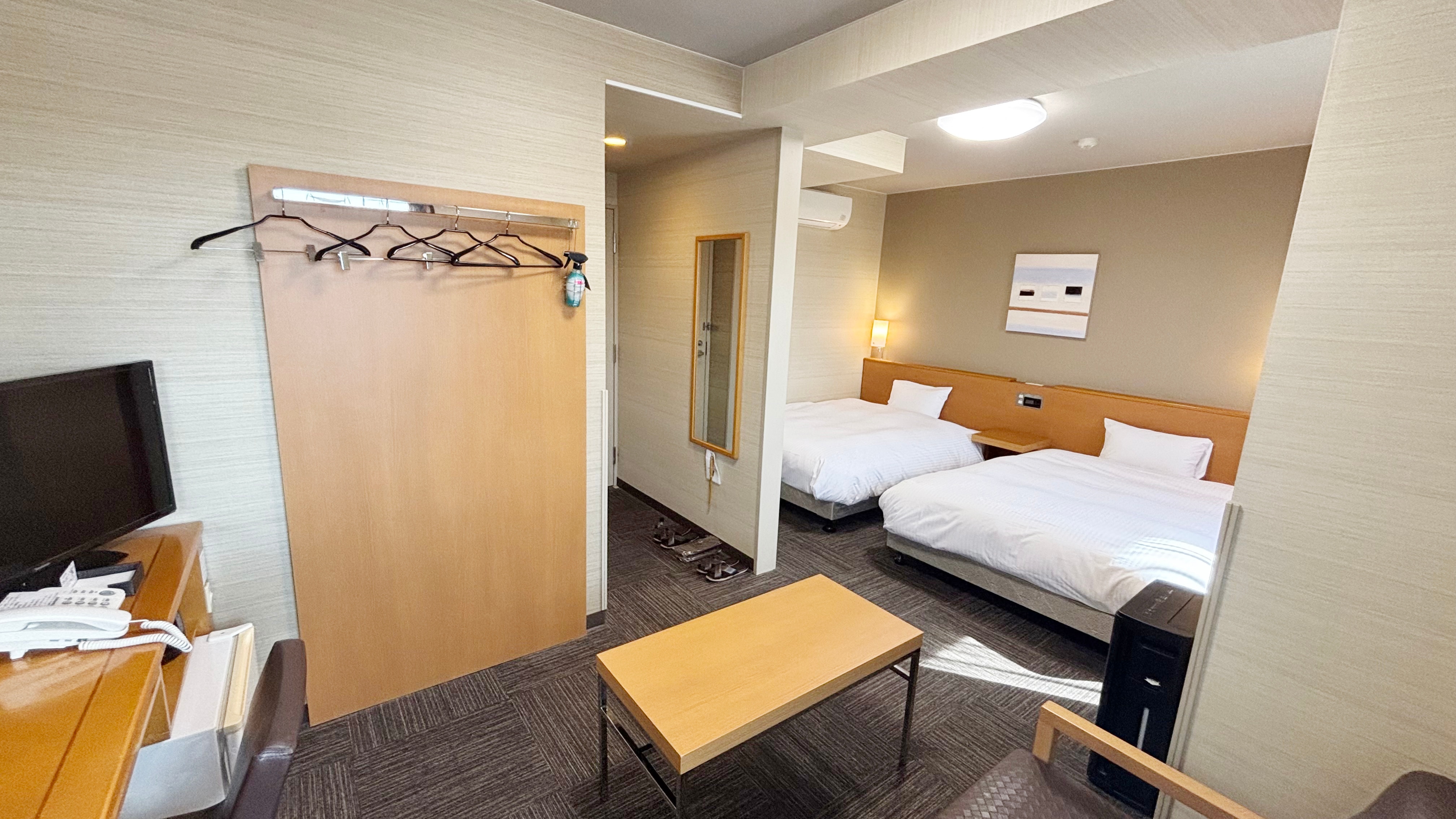Deluxe Twin Room