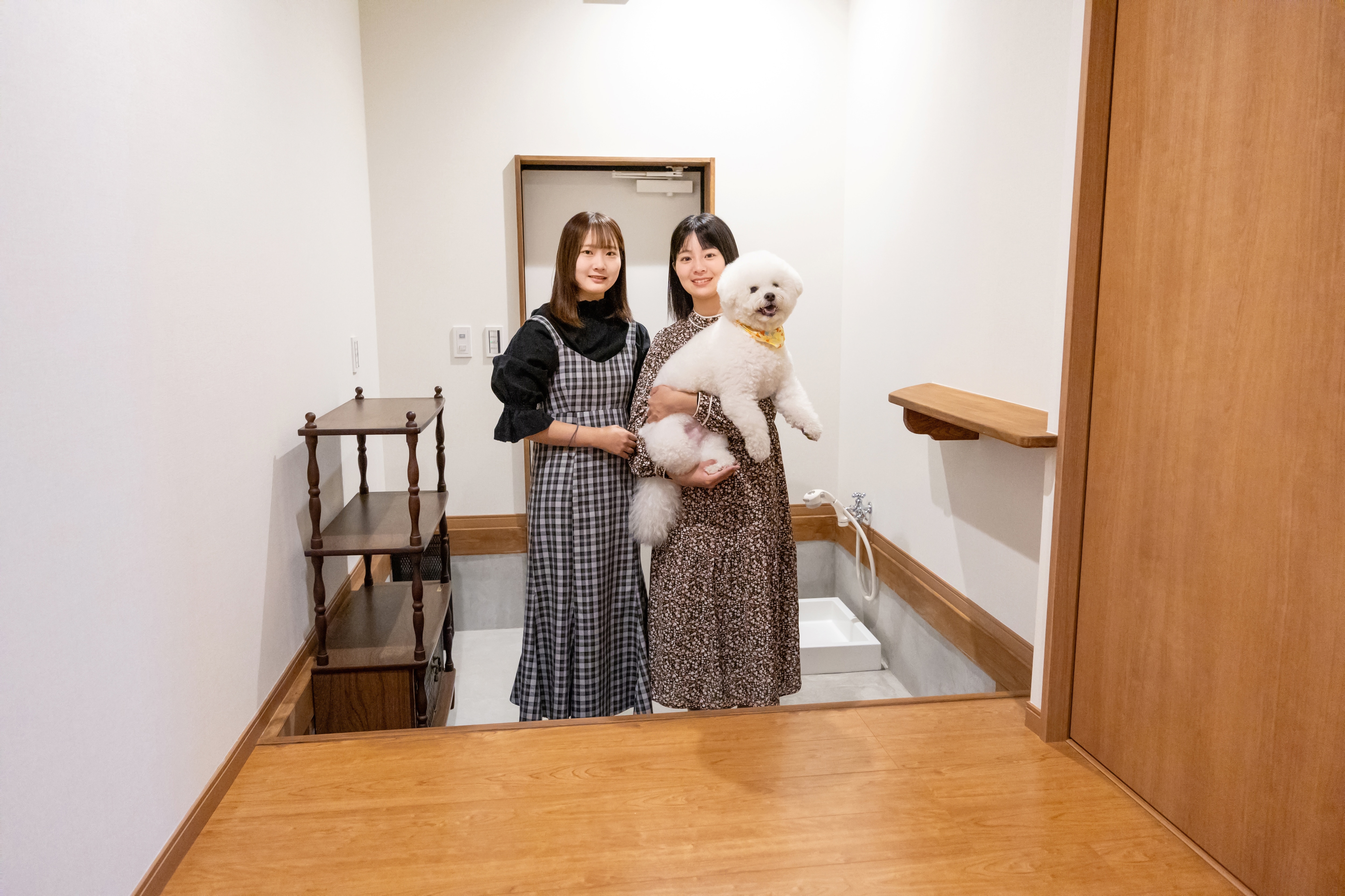 With pets Konpira Machiya Maru [New building]