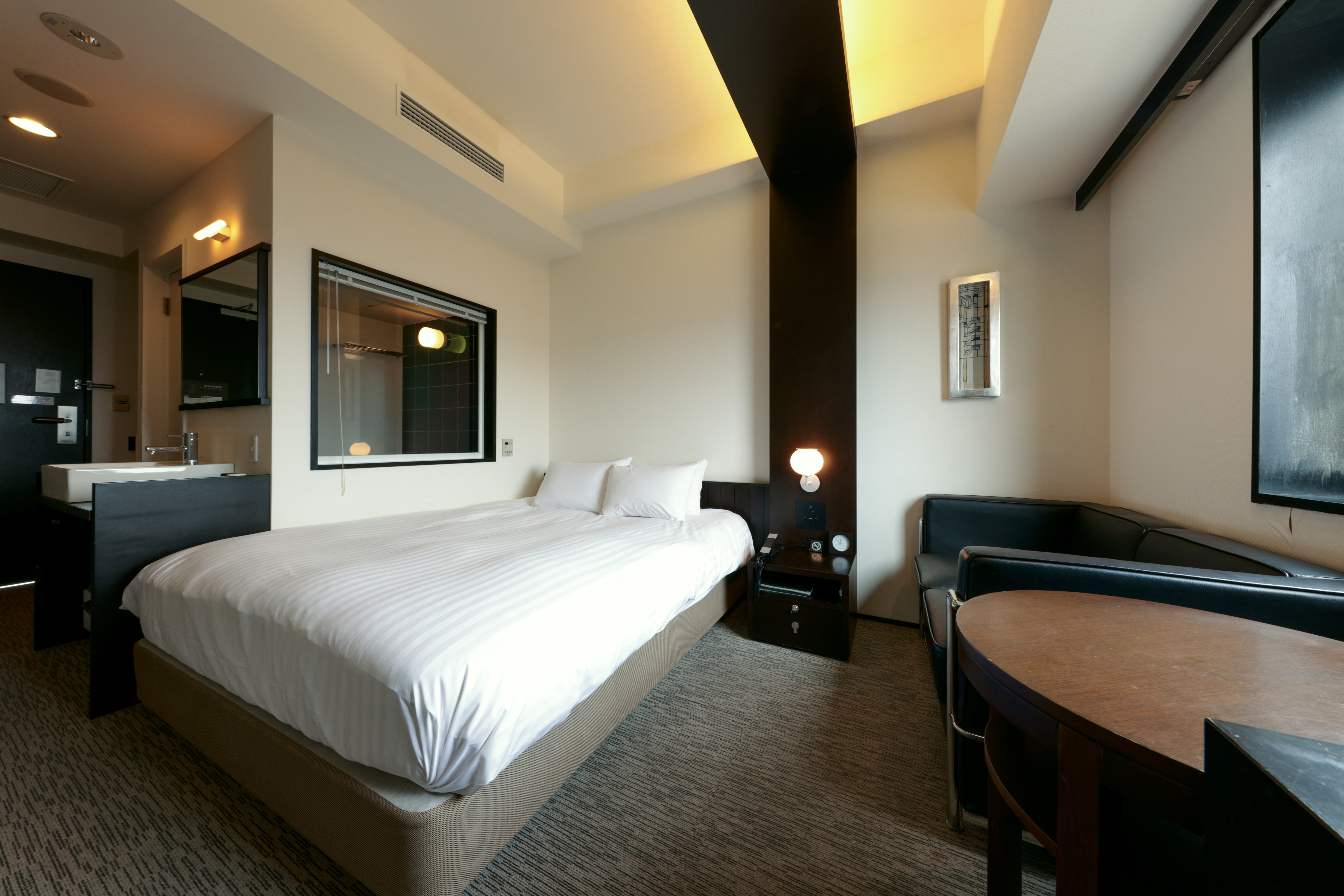 ห้องคู่/ปลอดบุหรี่ (18ตร.ม.)