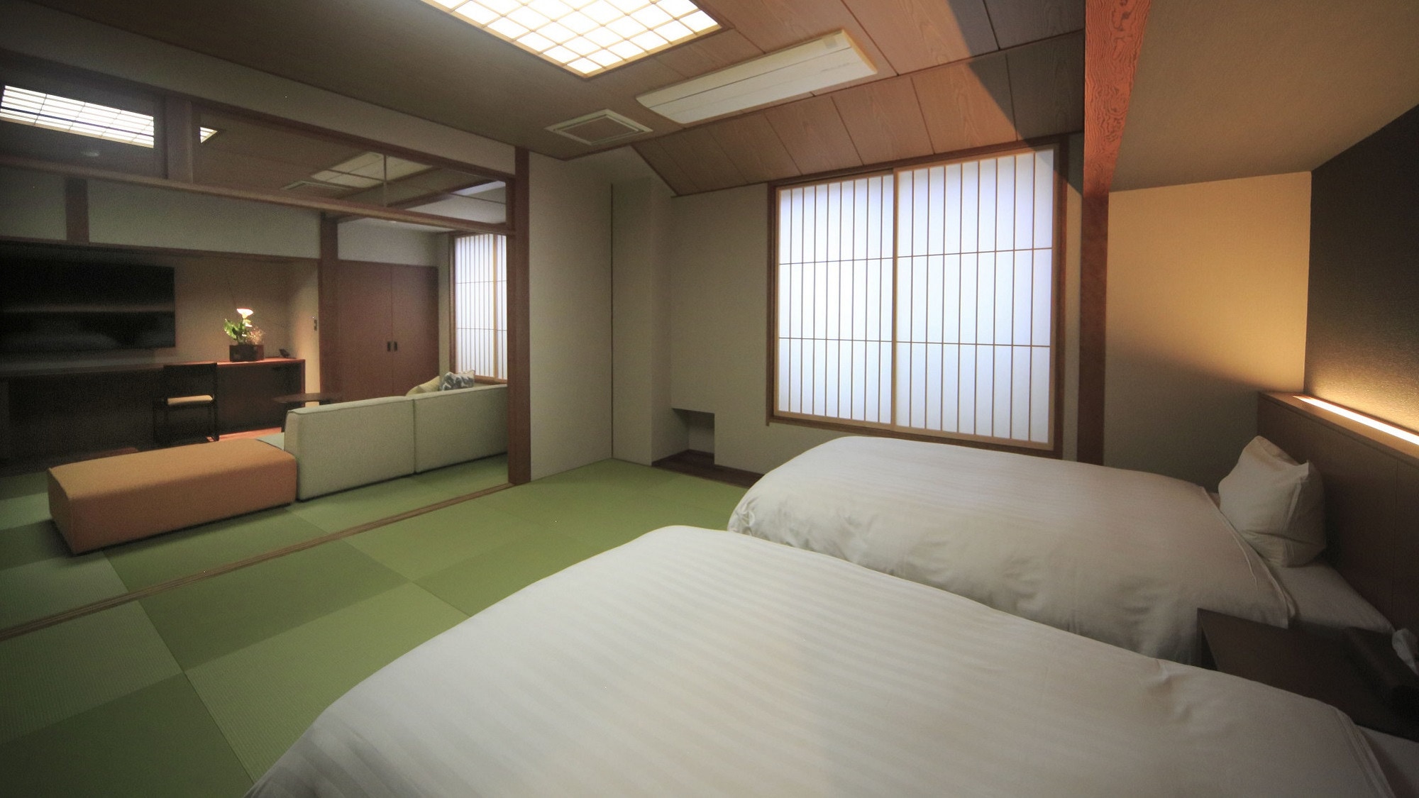[Phòng đôi kiểu Nhật-Tây + Phòng kiểu Nhật 8 chiếu tatami có ghế sofa: Fuyu] ~Không hút thuốc~