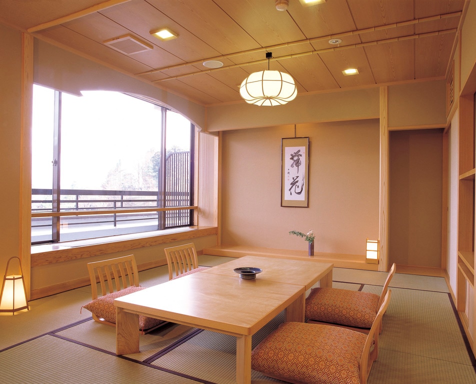 Kamar standar gaya Jepang sisi Kawaguchiko 10 tikar tatami (contoh)