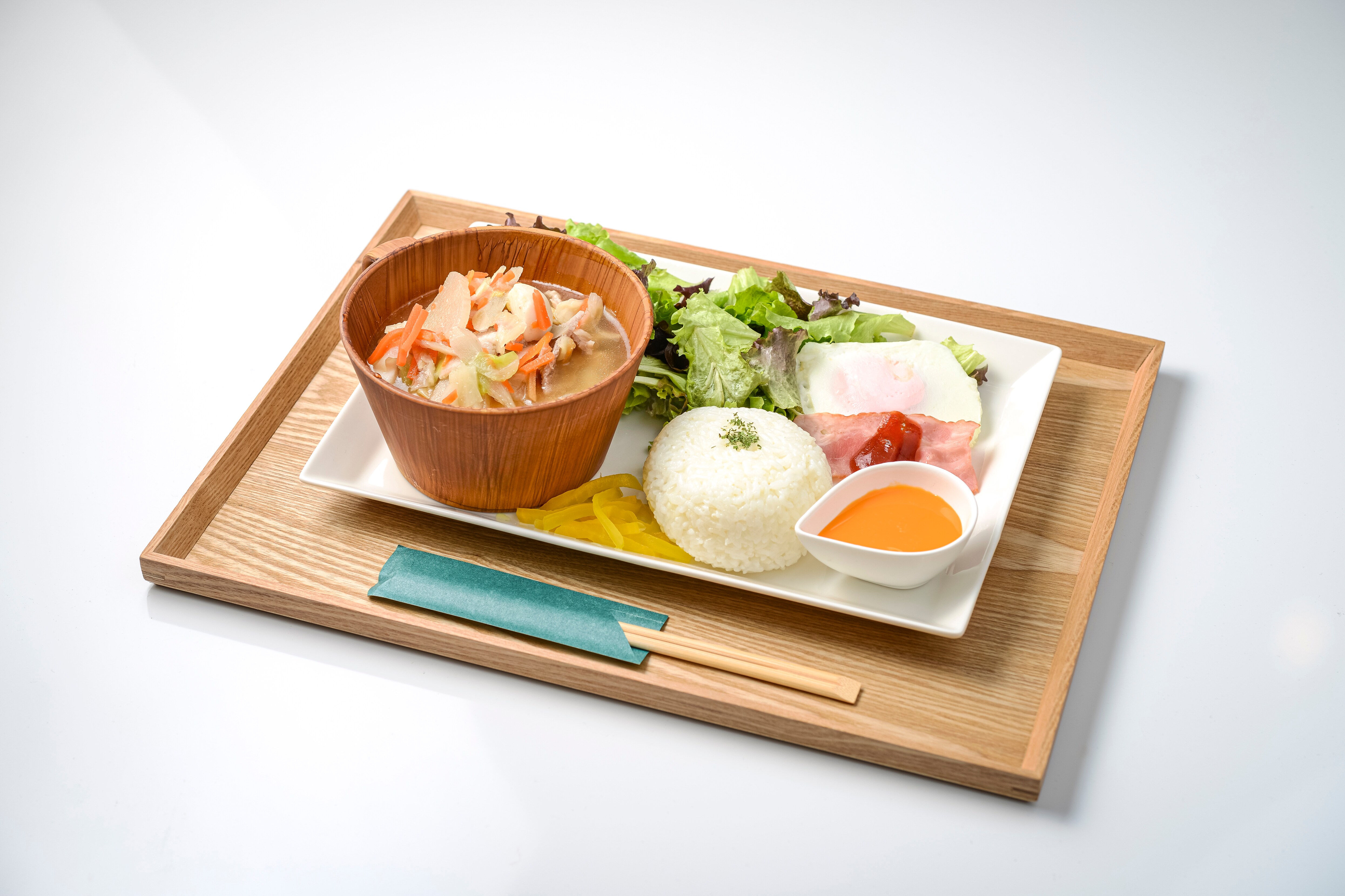 Sarapan (contoh makanan)