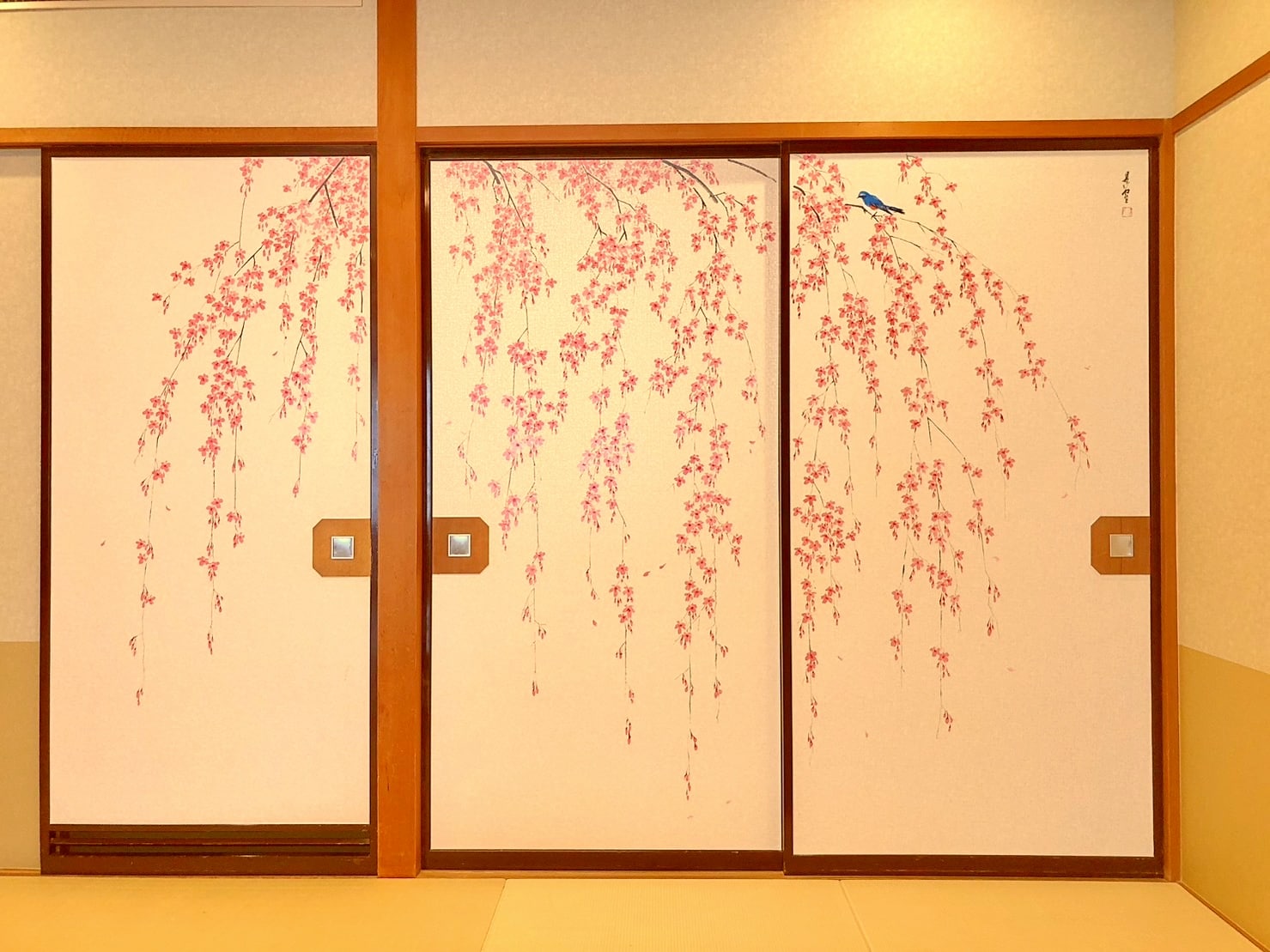 회화 특별 룸(일례) 「벚꽃 태평」의 사이(만개의 벚꽃과 행복의 푸른 새)