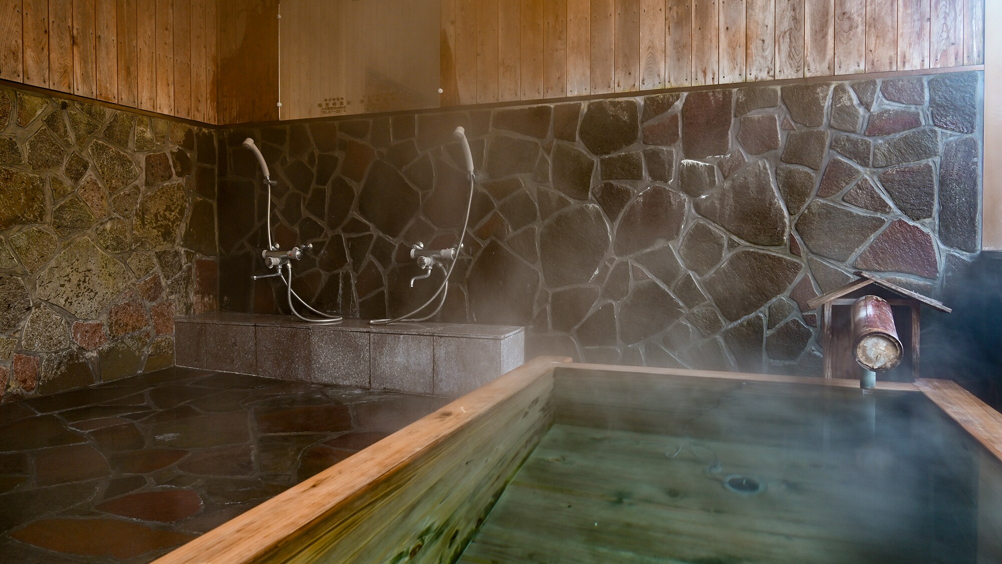 * [Cypress bath] Hours of operation: 4:00pm to 10:00pm (shower available the next morning)