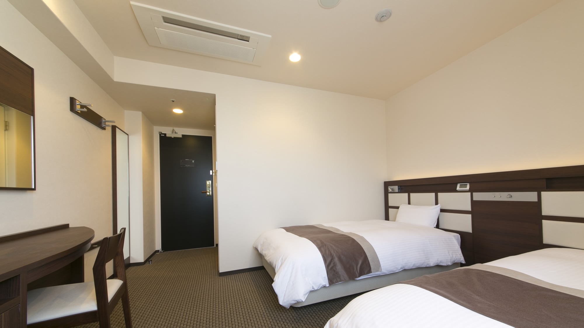 Twin room