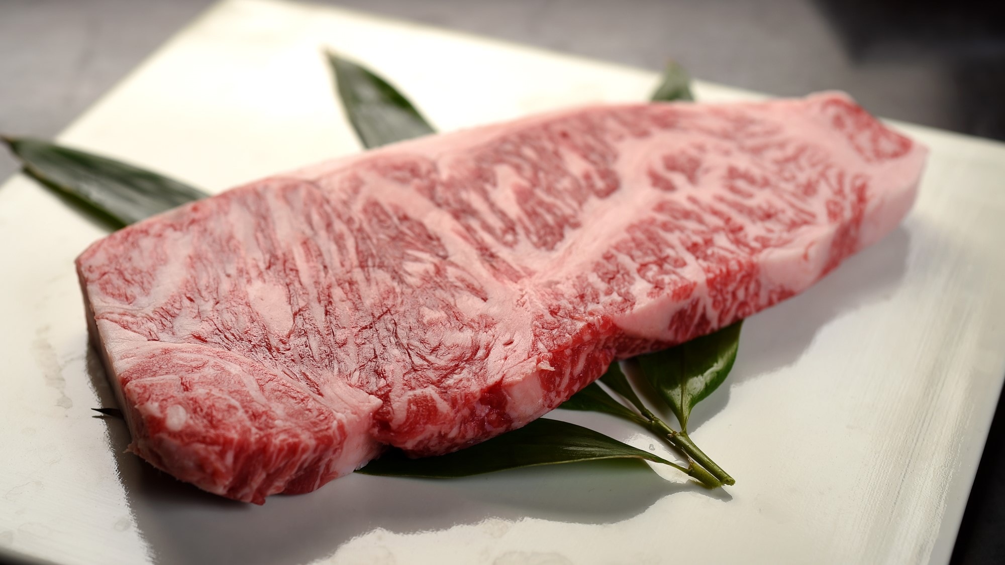 [國產黑毛與牛牛排]