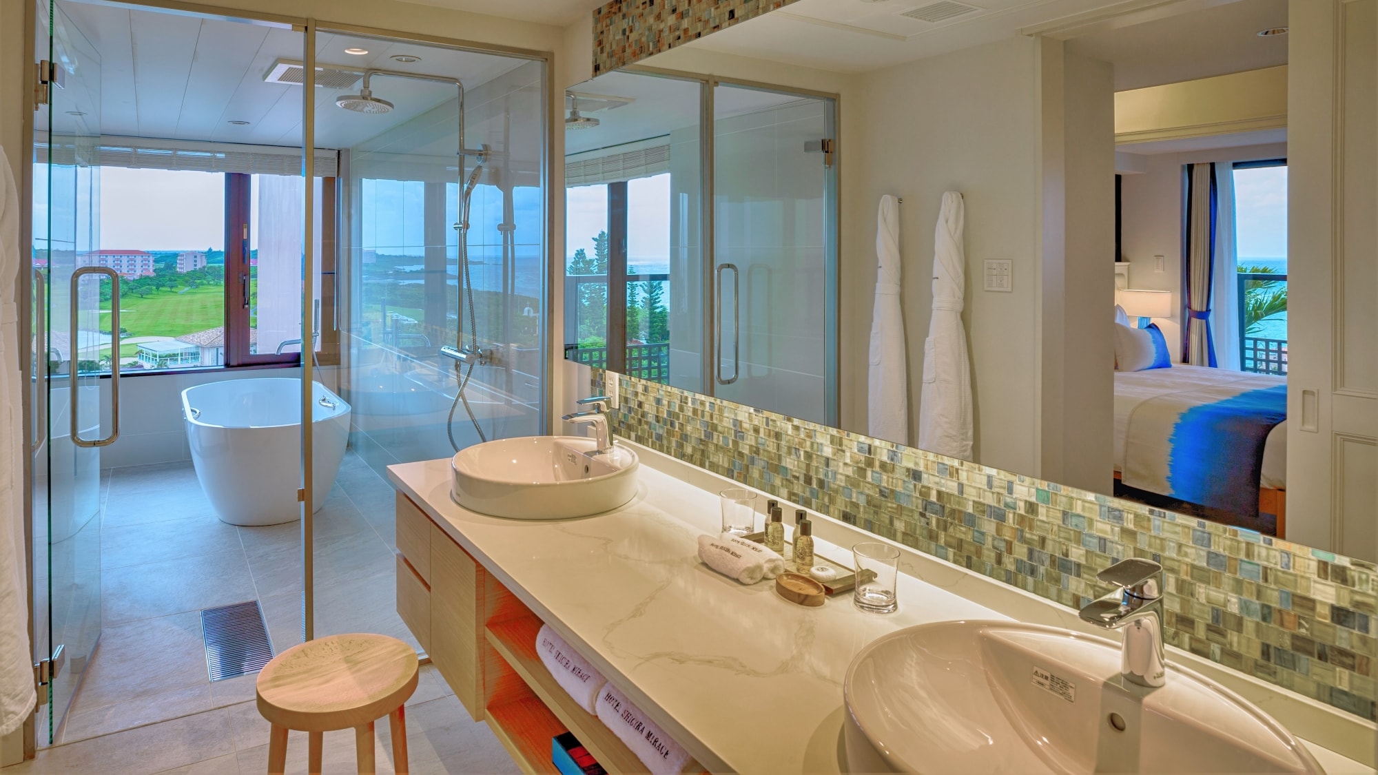 [Bayside/Deluxe Suite 2 Bedrooms (with daybed)] Spacious powder room
