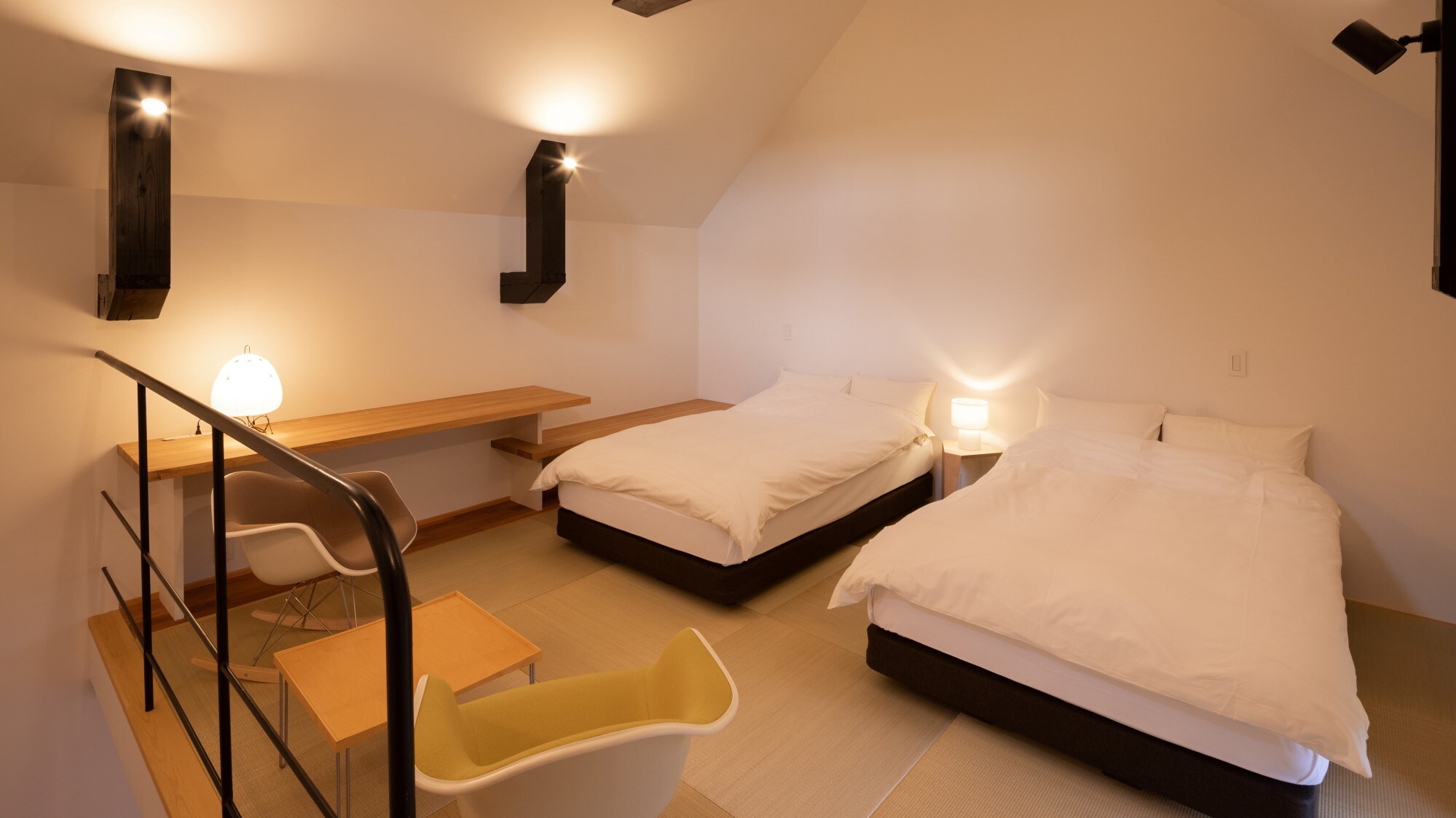 [KURA03] The bedroom is on the 2nd floor