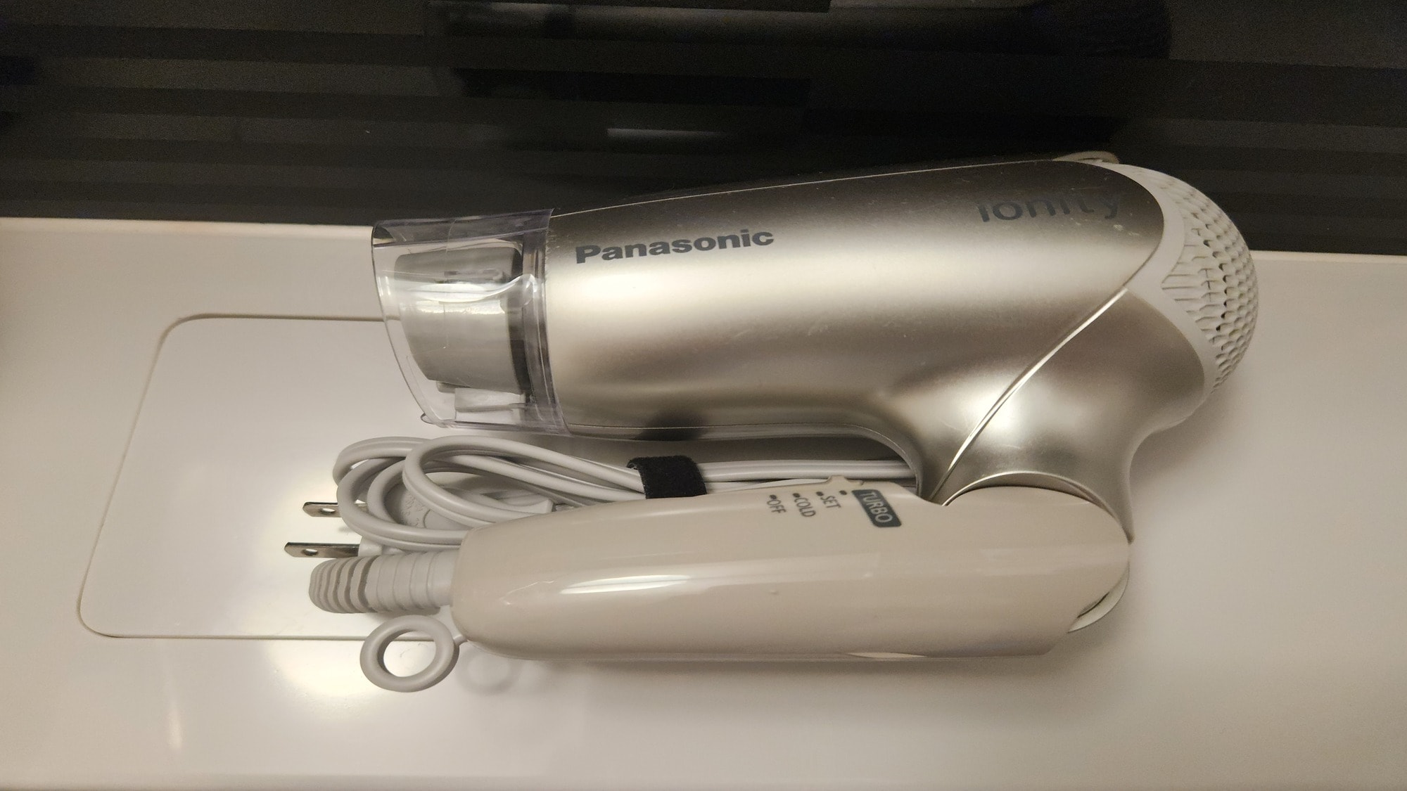 Hairdryer