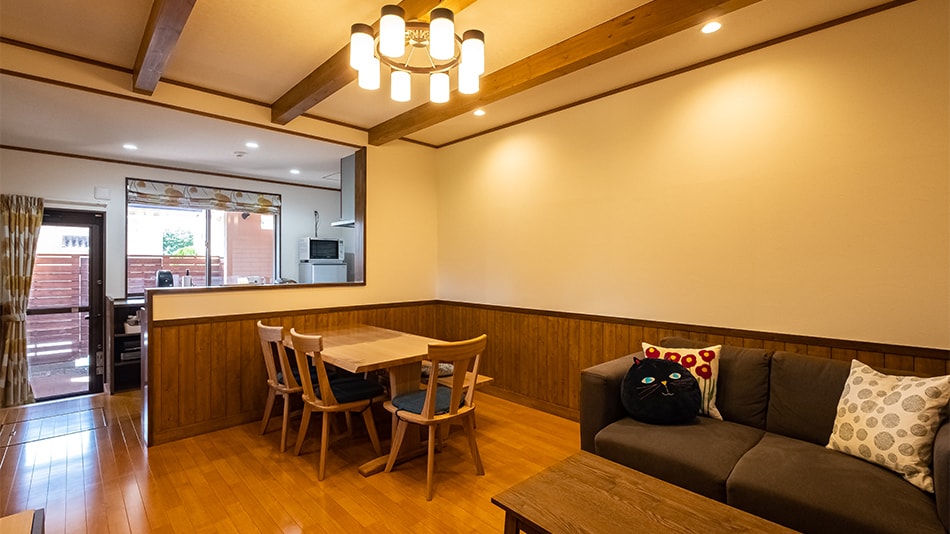Living Dining [富士山景高級別墅小屋]