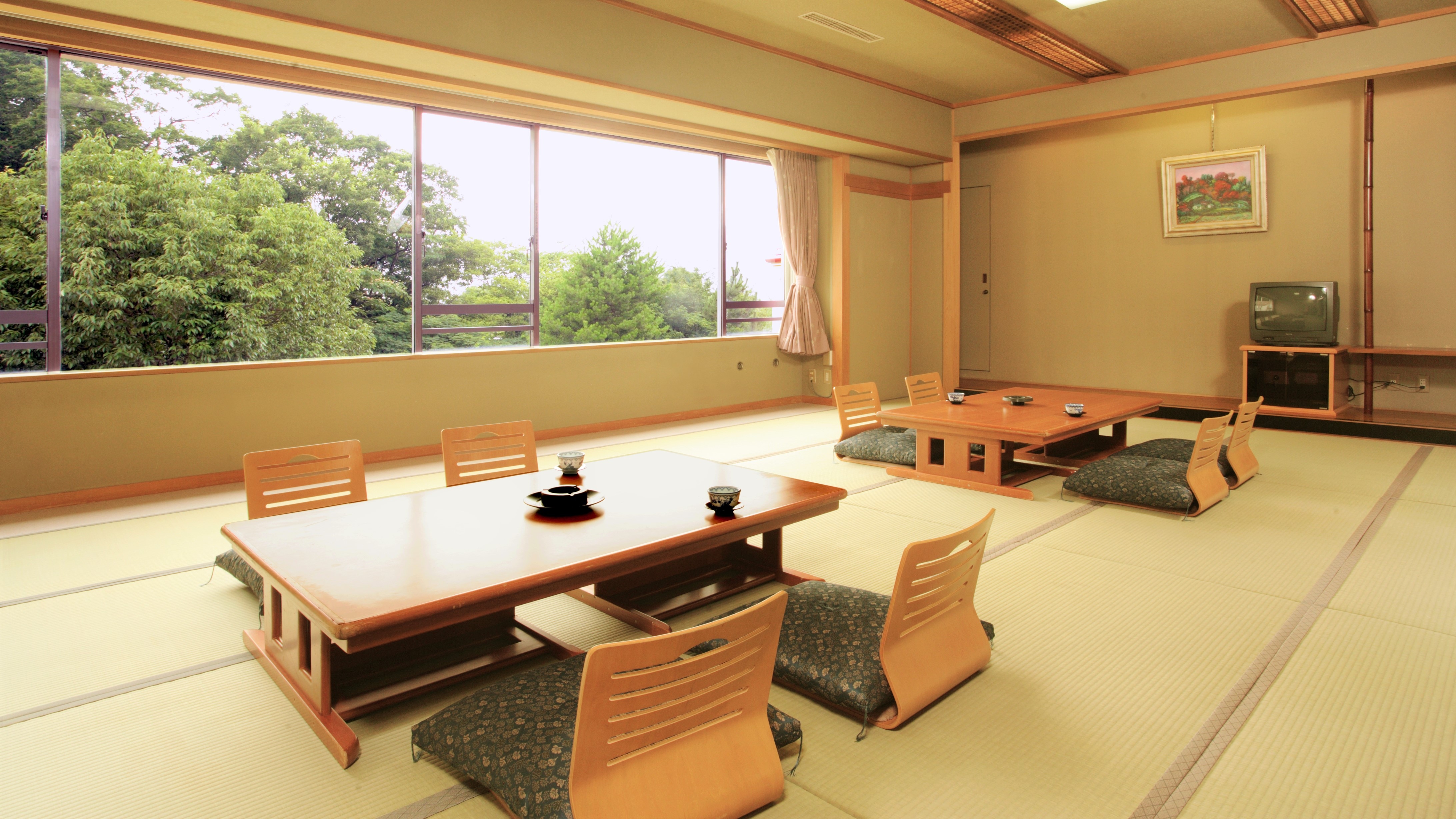 Kamar bergaya Jepang yang luas