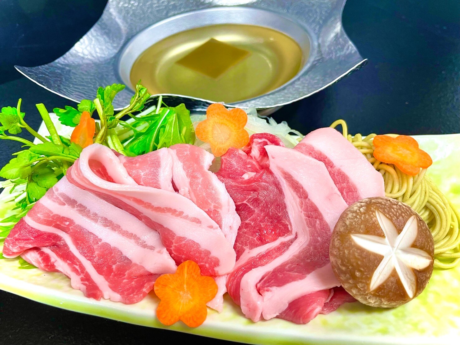 Thịt lợn nướng Hayama Plateau Shabu-shabu (Ví dụ thực đơn)