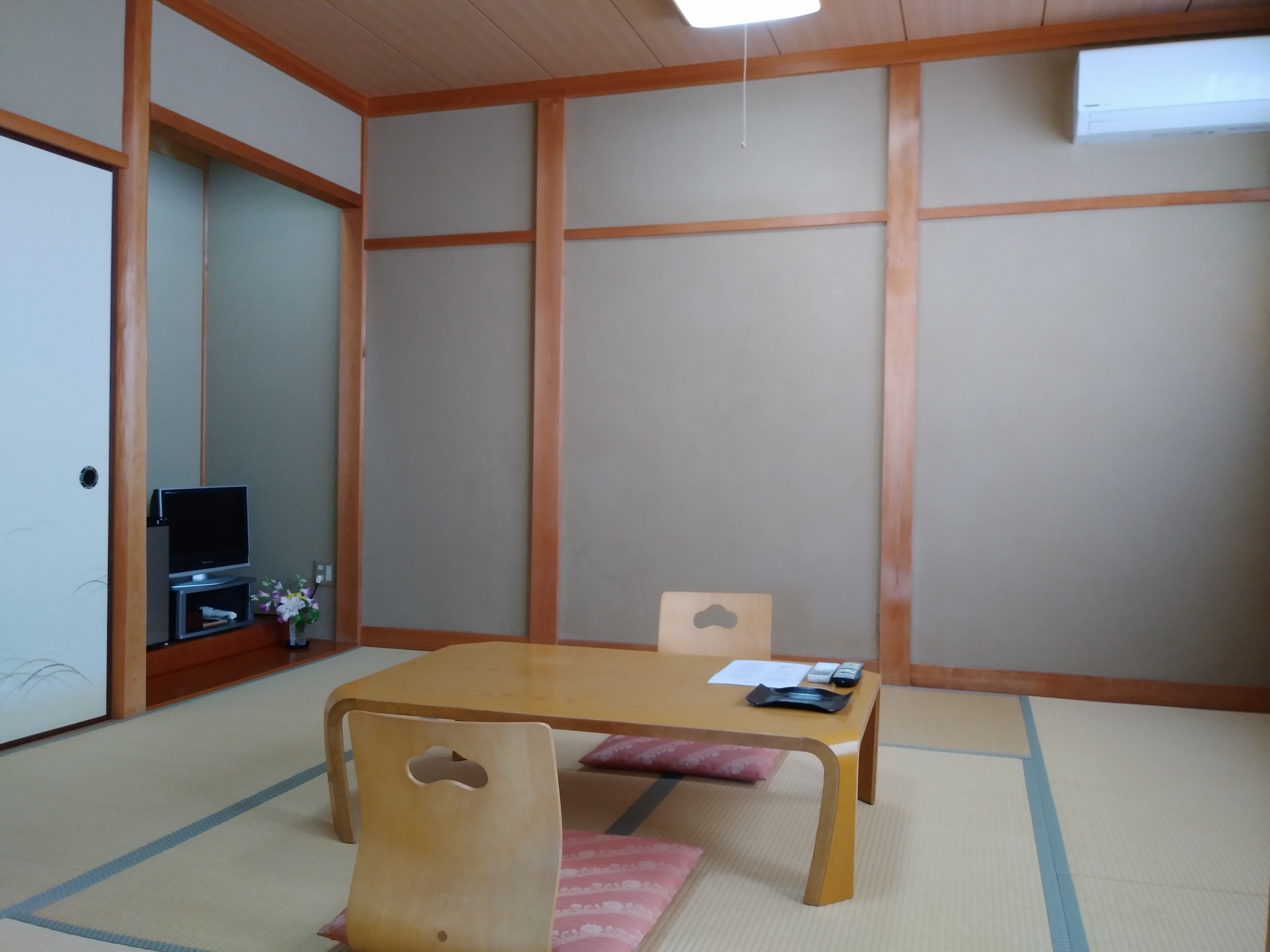 An example of an 8-tatami Japanese-style room