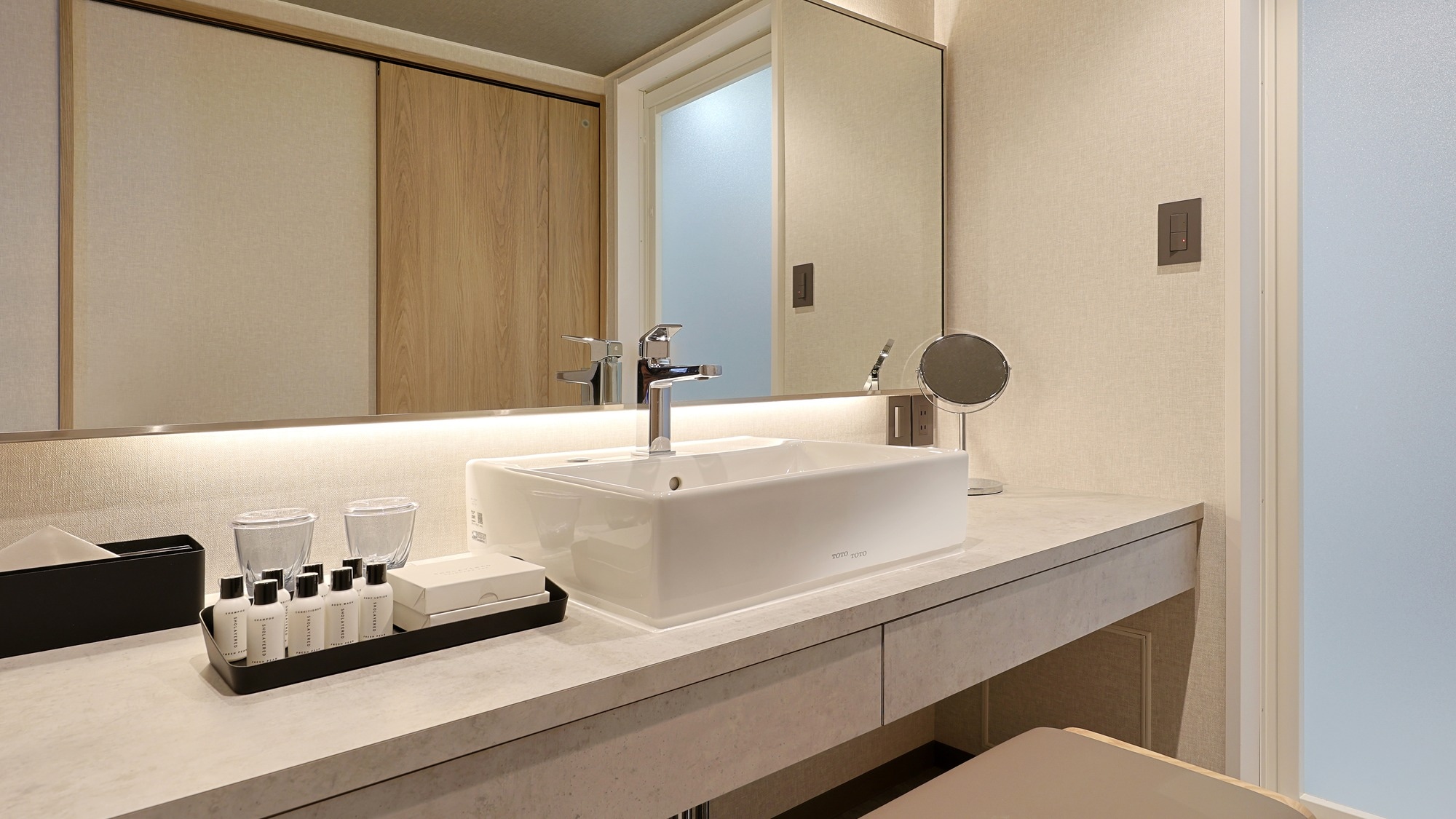 [Kamar bergaya Jepang-Barat] Kamar tamu lantai 13 dengan pemandian terbuka (bebas rokok)