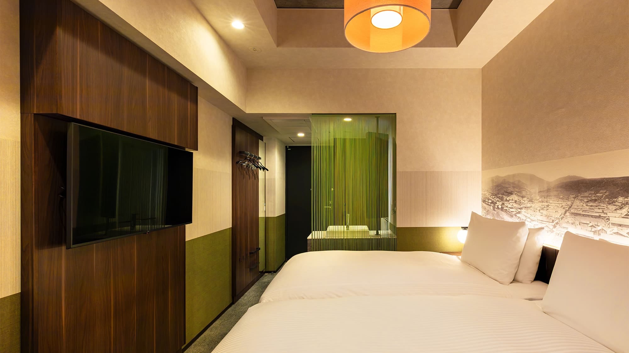 [Hollywood Twin] 18-21 square meters / Room with two beds placed next to each other, allowing for double use