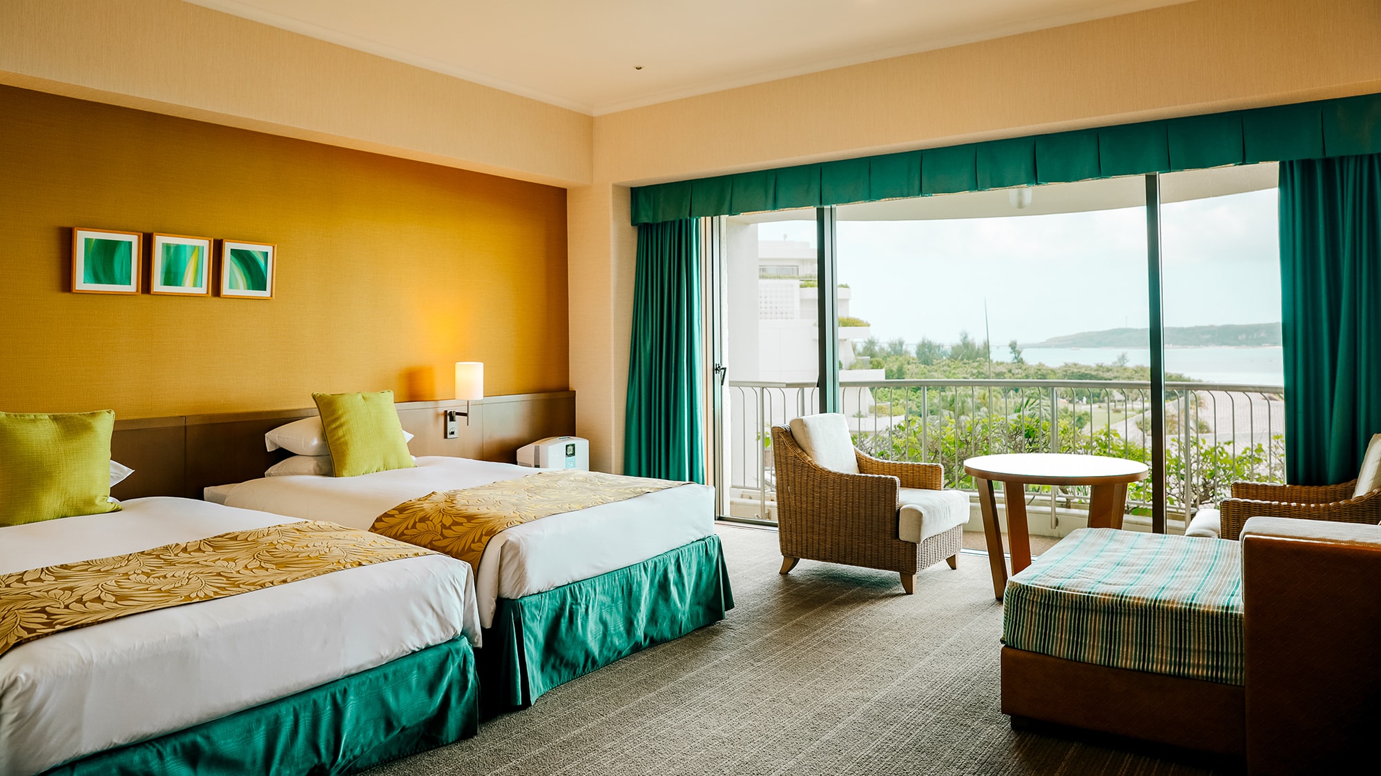 Non-smoking Superior Twin Room (Coral Wing)