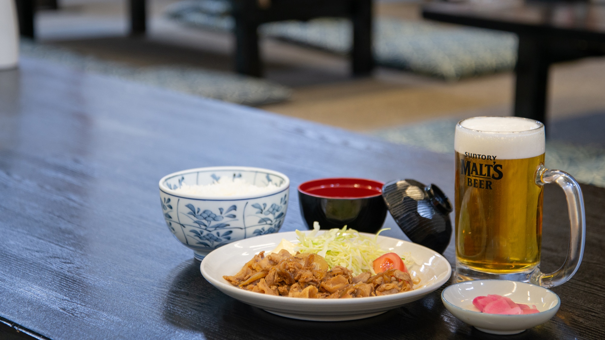 * Supper is a space where you can relax and feel at home.