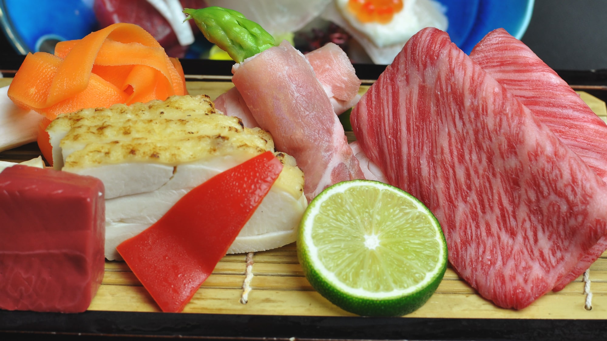 ★ Bamboo steamed compared to eating 3 types of Kobe beef, Awaji mochi pork, and Tamba chicken
