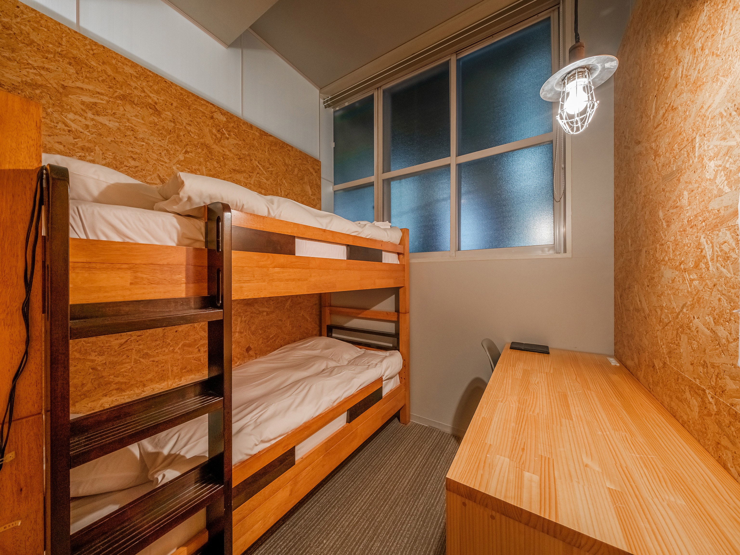 [Dormitory] [Non-smoking] Dormitory Twin (Bunk beds)