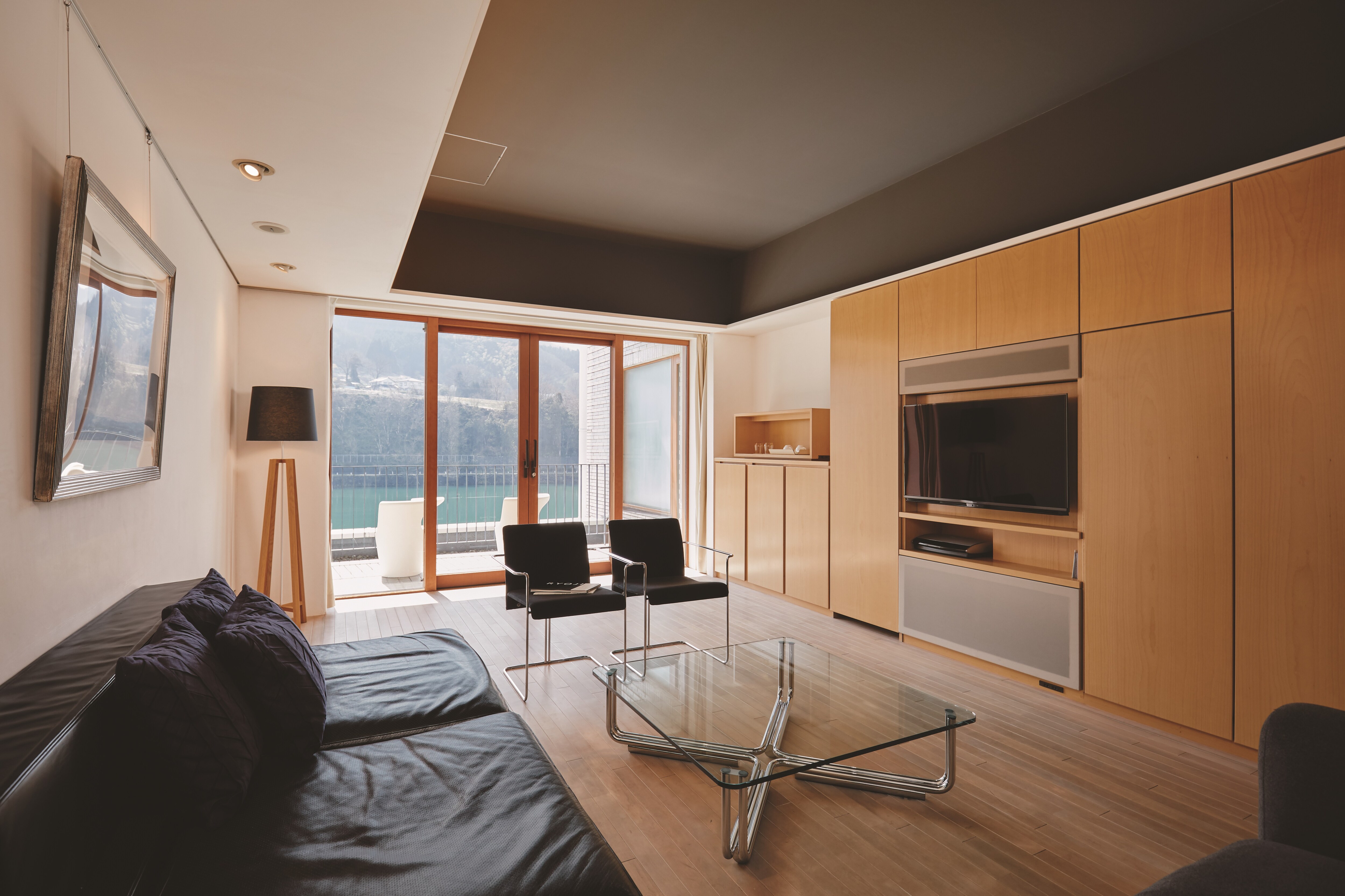 New Wing Premier Suite Room 212 (Shirazakura)