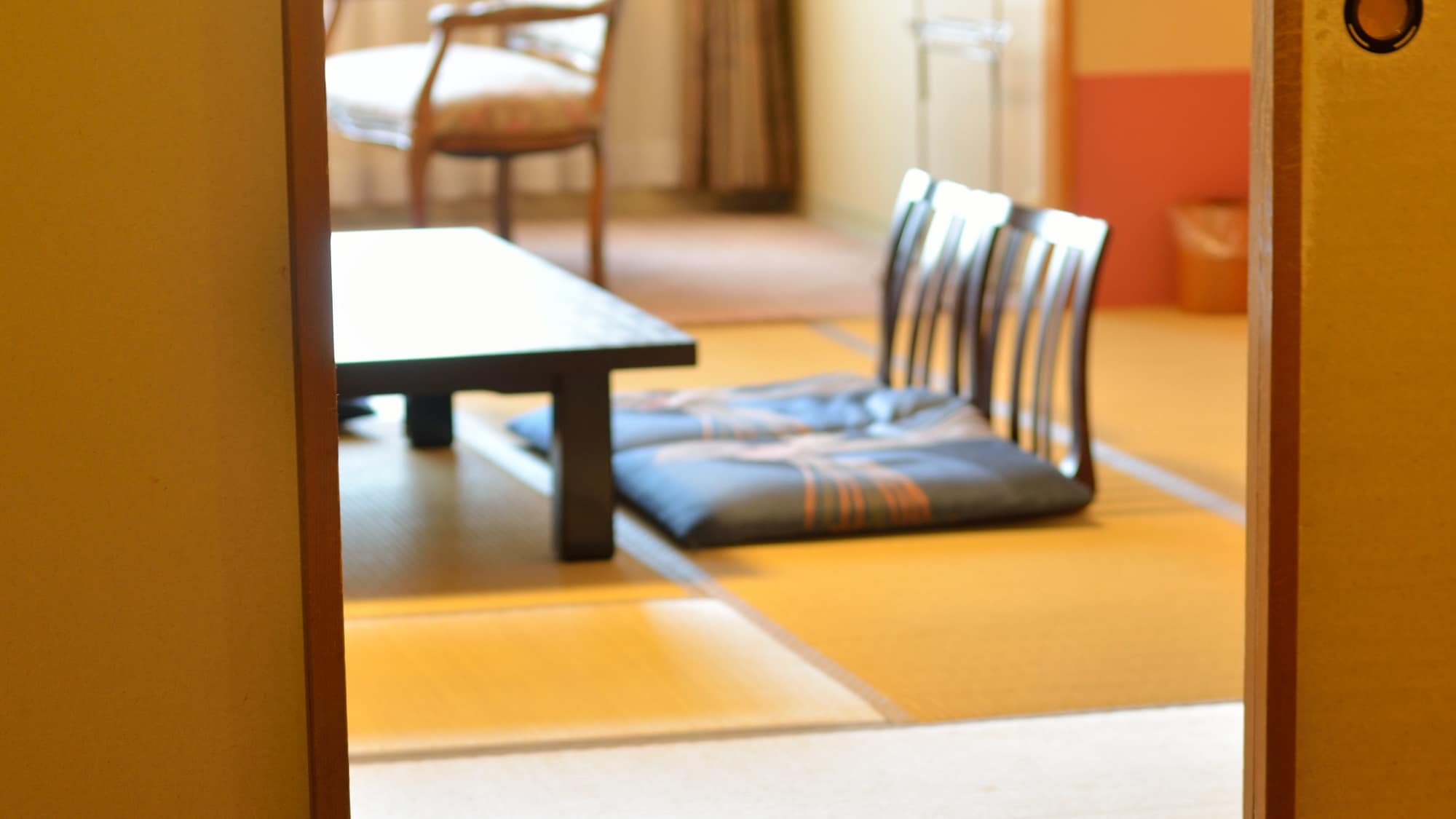 【走进日式房间】融入日本传统建筑，既能感受到房间的奢华，也能感受到房间的奢华。